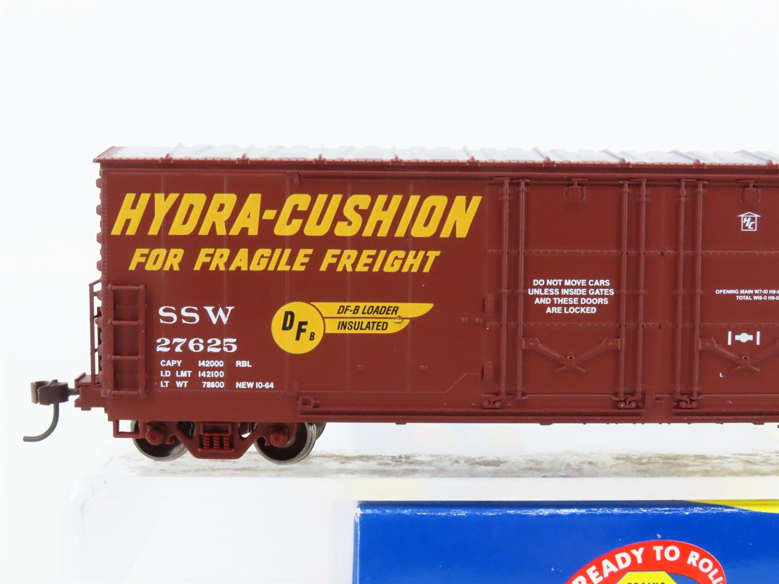 HO Scale Athearn 91397 SSW Cotton Belt 50' Double Plug Door Box Car #27625