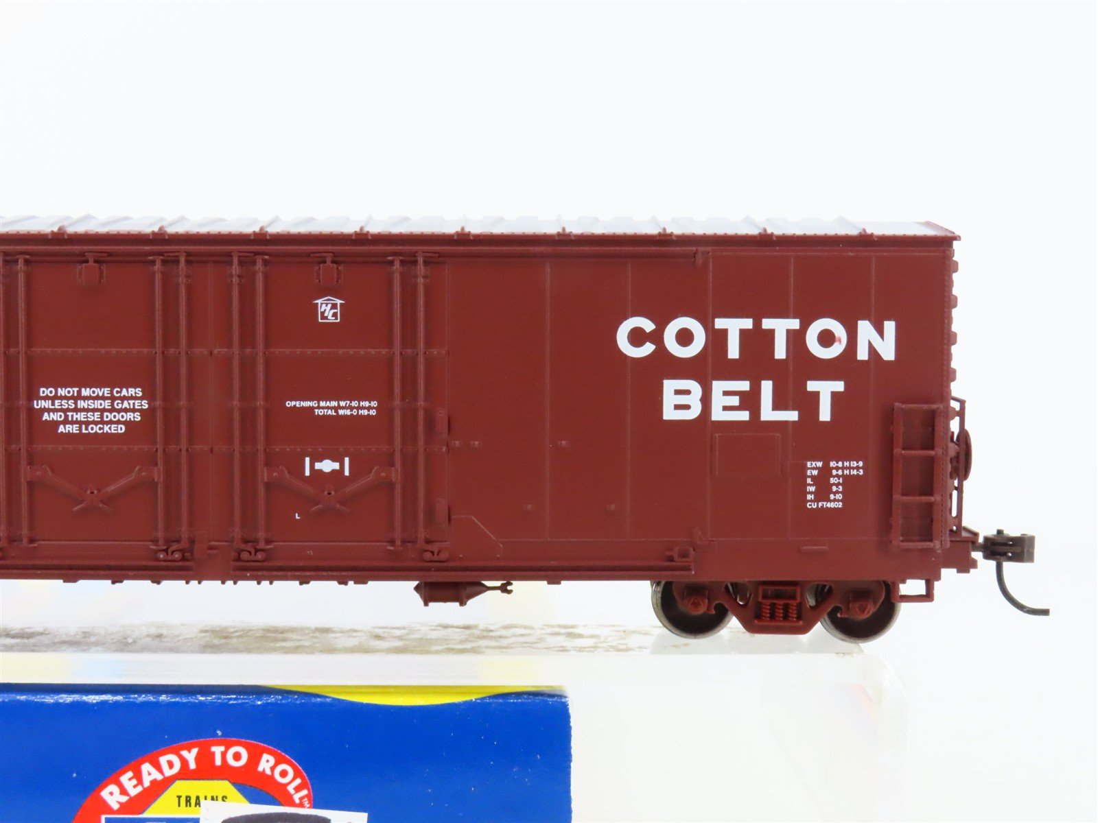 HO Scale Athearn 91397 SSW Cotton Belt 50' Double Plug Door Box Car #27625