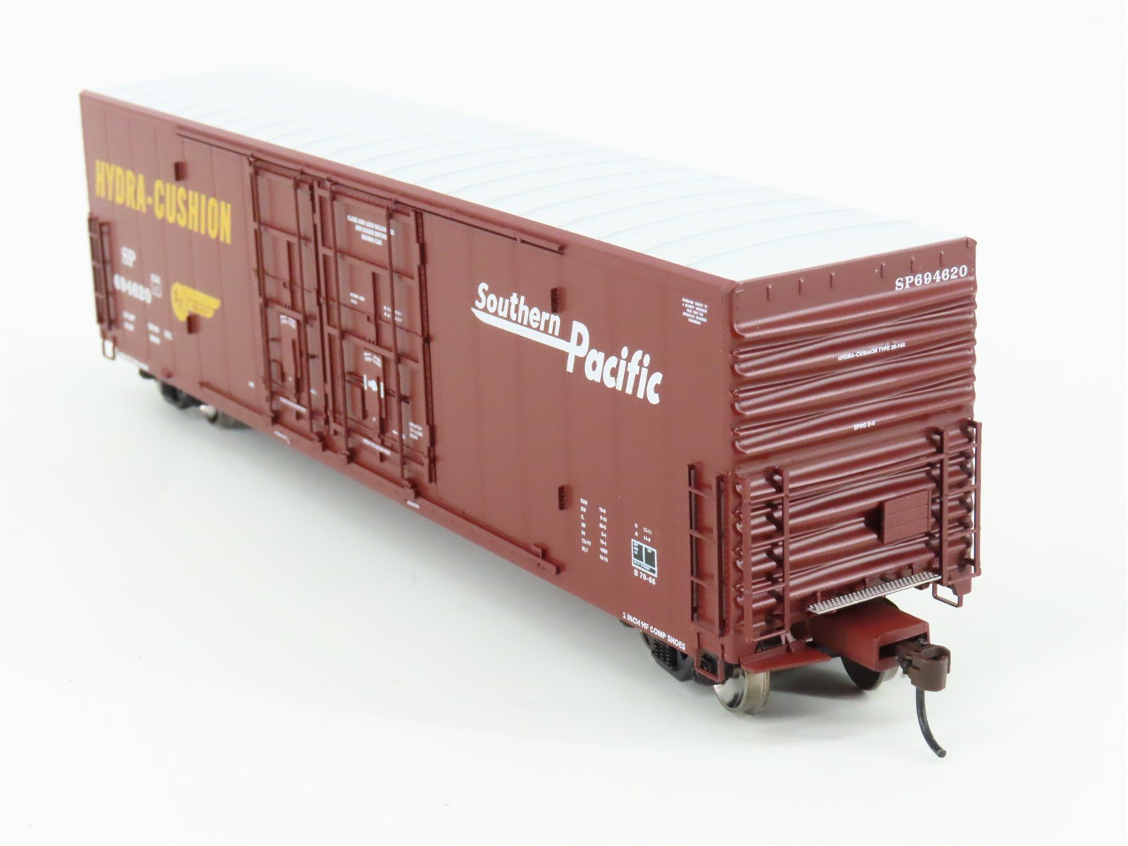 HO Scale Athearn 89174 SP Southern Pacific 50' Plug Doors Box Car #694620