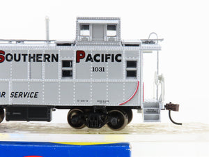 HO Scale Athearn 74177 SP Southern Pacific Railroad TOFC Cupola Caboose #1031