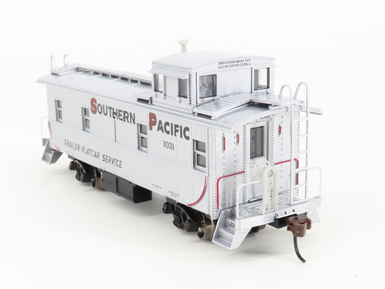 HO Scale Athearn 74177 SP Southern Pacific Railroad TOFC Cupola Caboose #1031