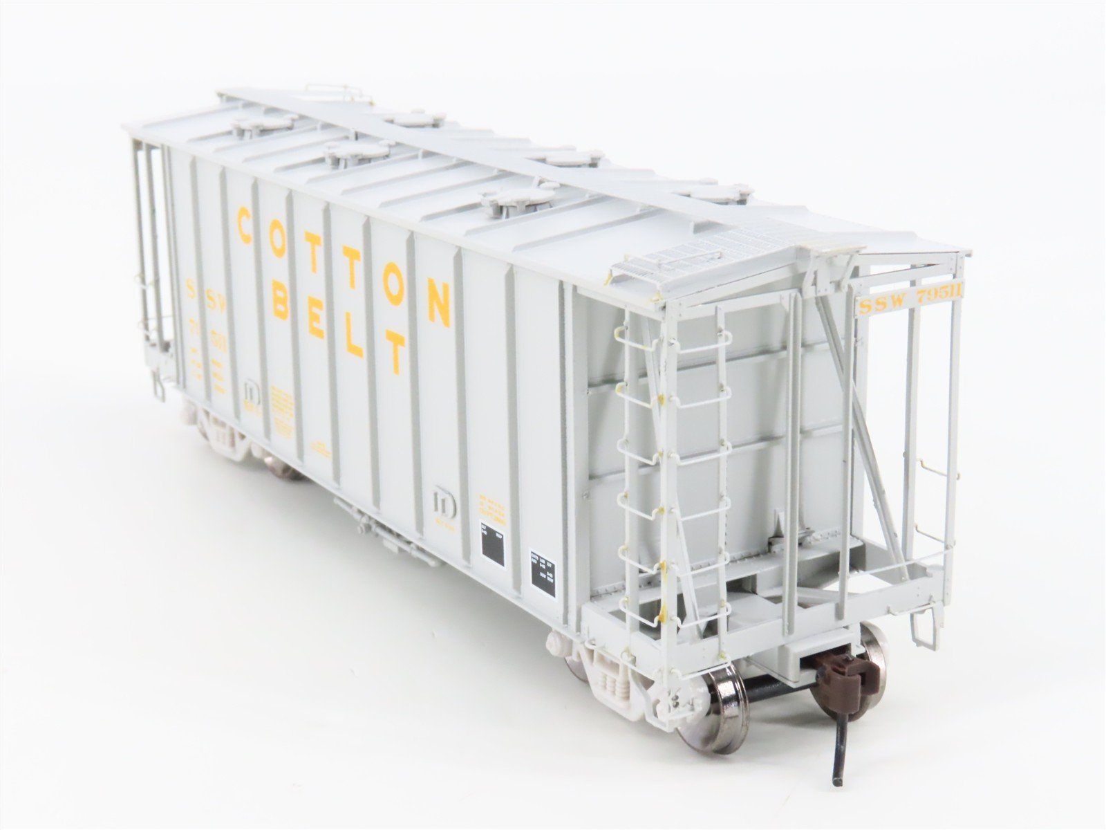 HO Scale Athearn 87504 SSW Cotton Belt 40' Airslide Covered Hopper #79511