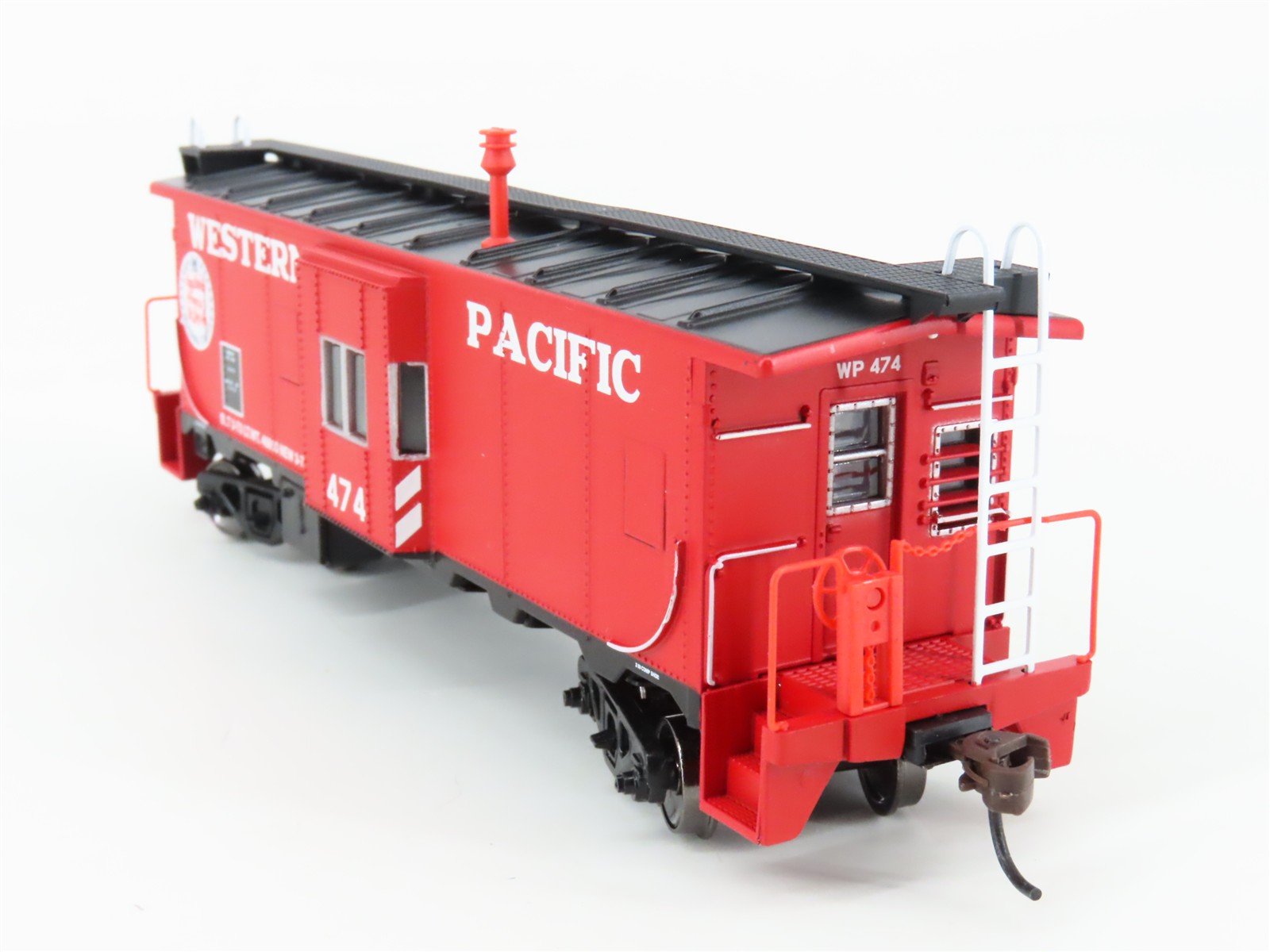 HO Scale Athearn 7463 WP Western Pacific Railroad Bay Window Caboose #474