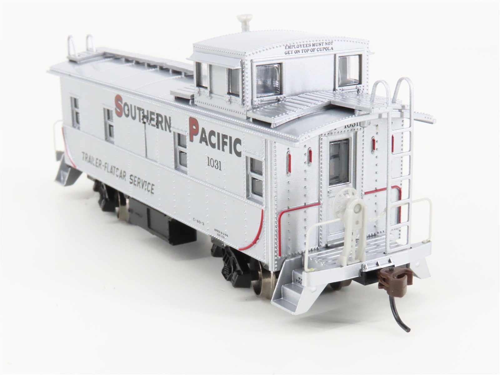 HO Scale Athearn 74177 SP Southern Pacific TOFC Cupola Caboose #1031