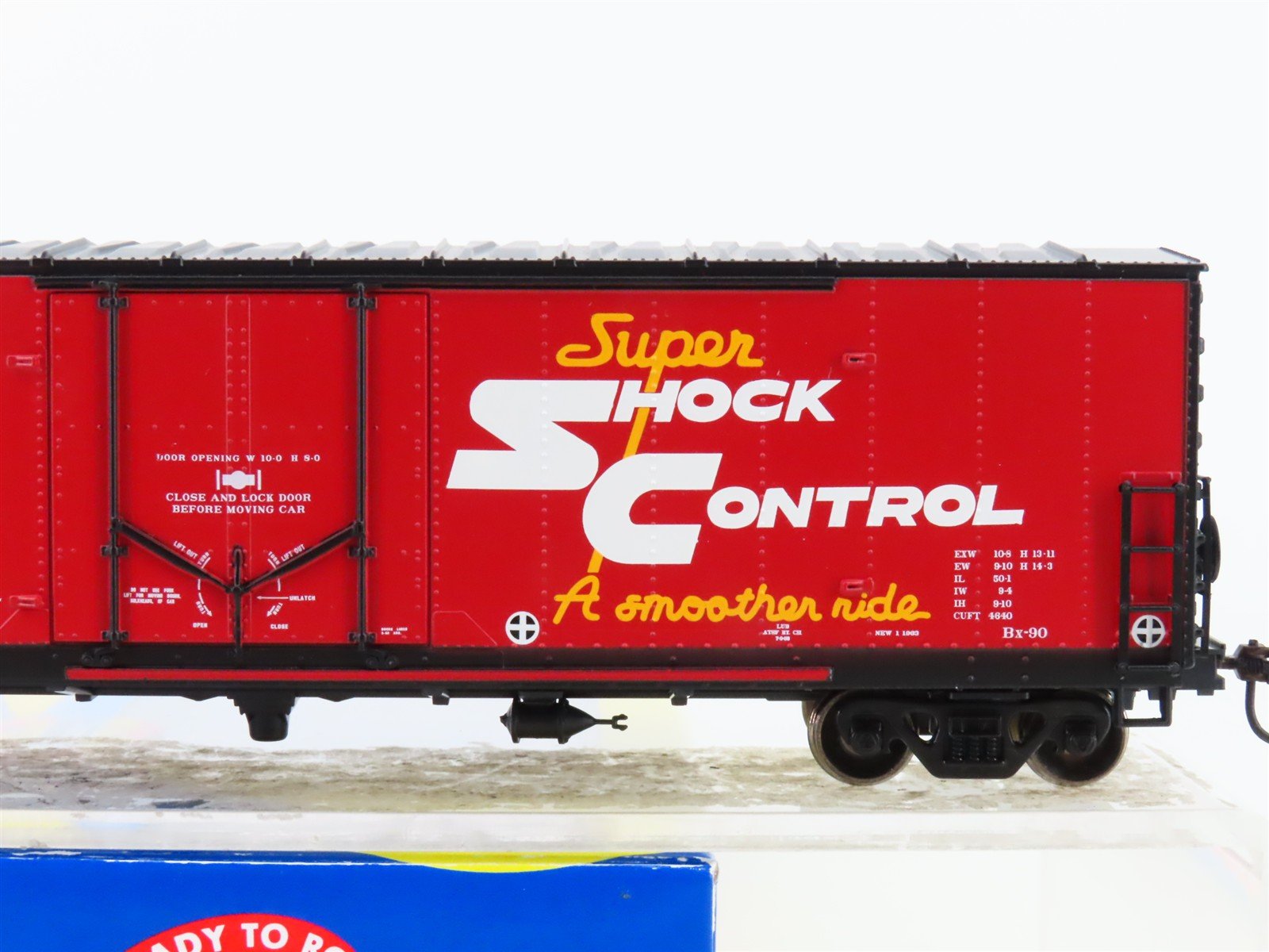 HO Scale Athearn 74812 ATSF Santa Fe Railroad 50' Plug Door Box Car #525864