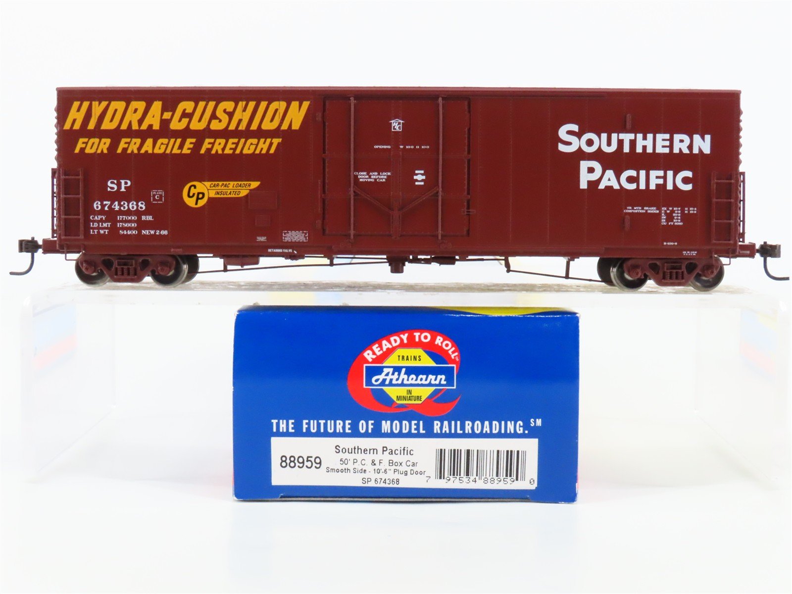 HO Scale Athearn 88959 SP Southern Pacific 50' Plug Door Box Car #674368