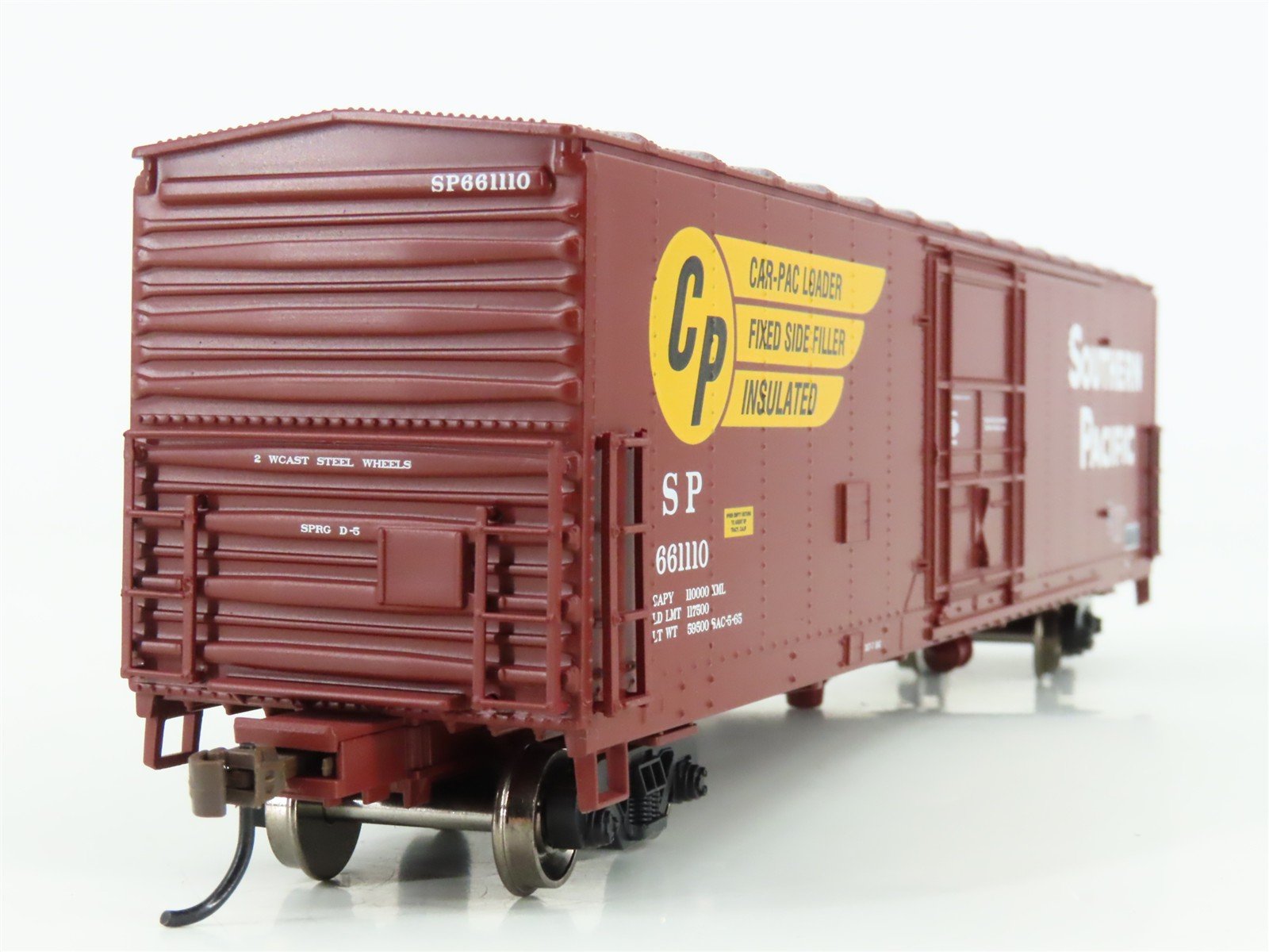 HO Scale Athearn ATH71021 SP Southern Pacific 50' Plug Door Box Car #661110
