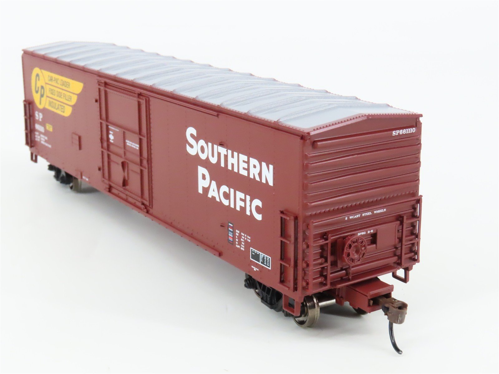 HO Scale Athearn ATH71021 SP Southern Pacific 50' Plug Door Box Car #661110