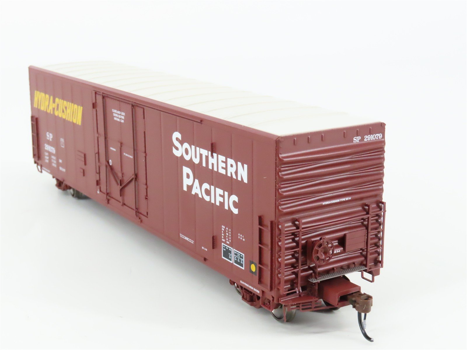 HO Athearn Genesis ATHG26793 SP Southern Pacific 50' Plug Door Box Car #291079