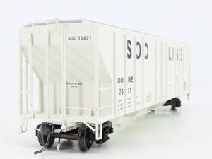 HO Scale ExactRail Platinum EP-80190-1 SOO Line 3-Bay Covered Hopper #70231