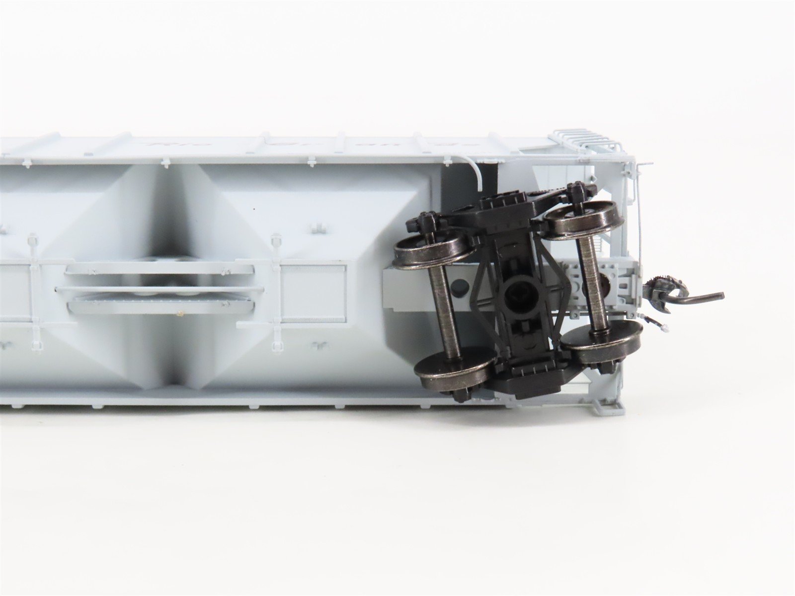 HO Scale ExactRail Platinum EP-80195-2 D&RGW Rio Grande 3-Bay Hopper #15014
