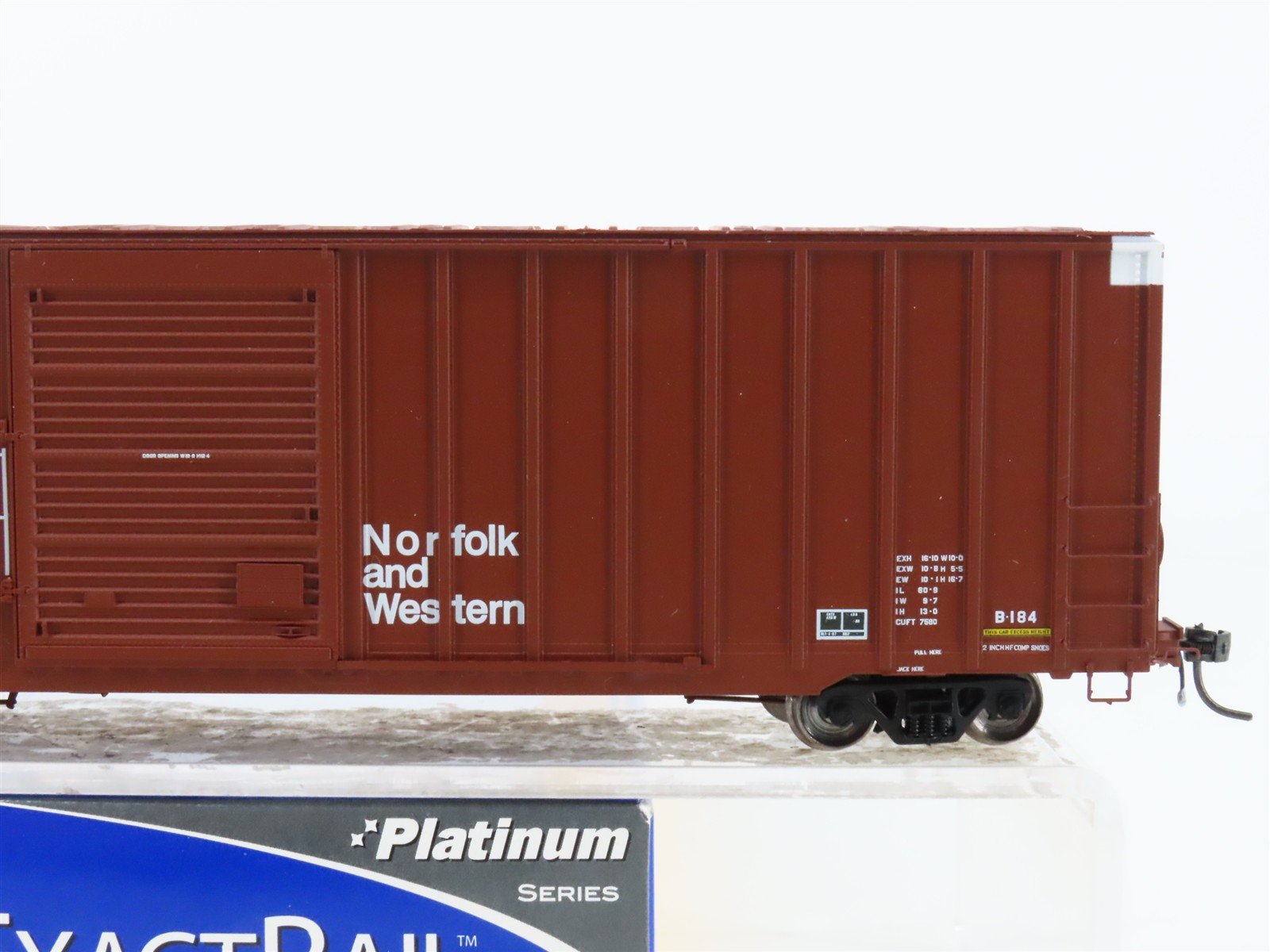HO Scale ExactRail Platinum EP-80411-4 NW Norfolk & Western Box Car #604575