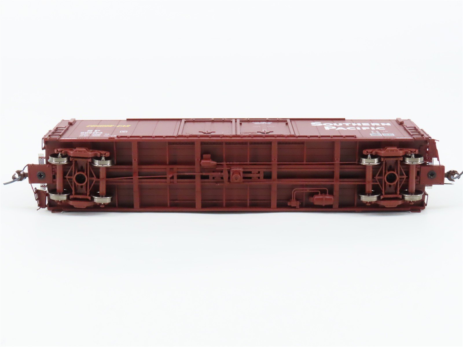 HO Scale Athearn Genesis G69061 SP Southern Pacific Railroad 50' Box Car #292174