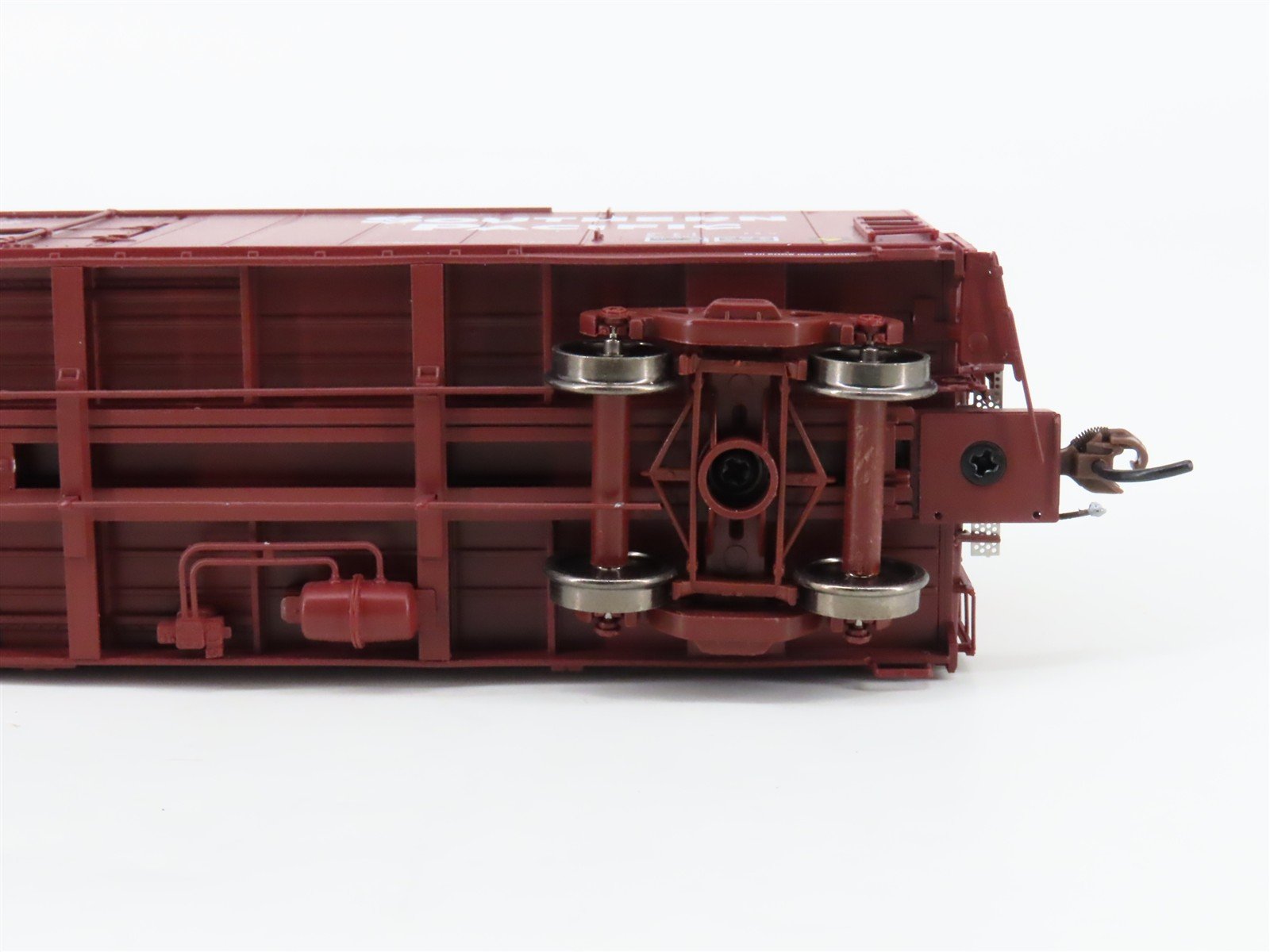 HO Scale Athearn Genesis ATHG26790 SP Southern Pacific 50' Box Car #290246