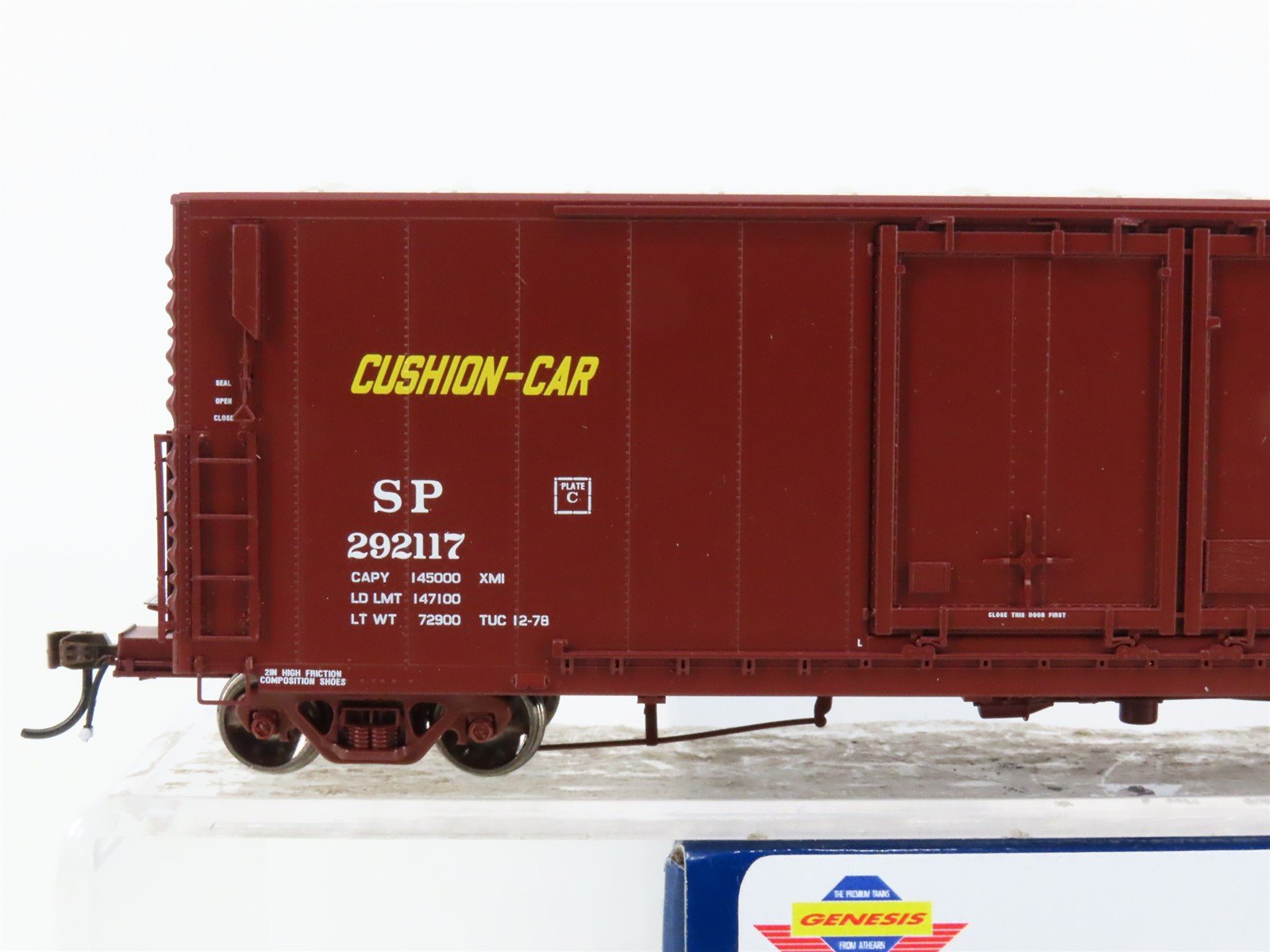 HO Scale Athearn Genesis ATHG69107 SP Southern Pacific 50' Box Car #292117
