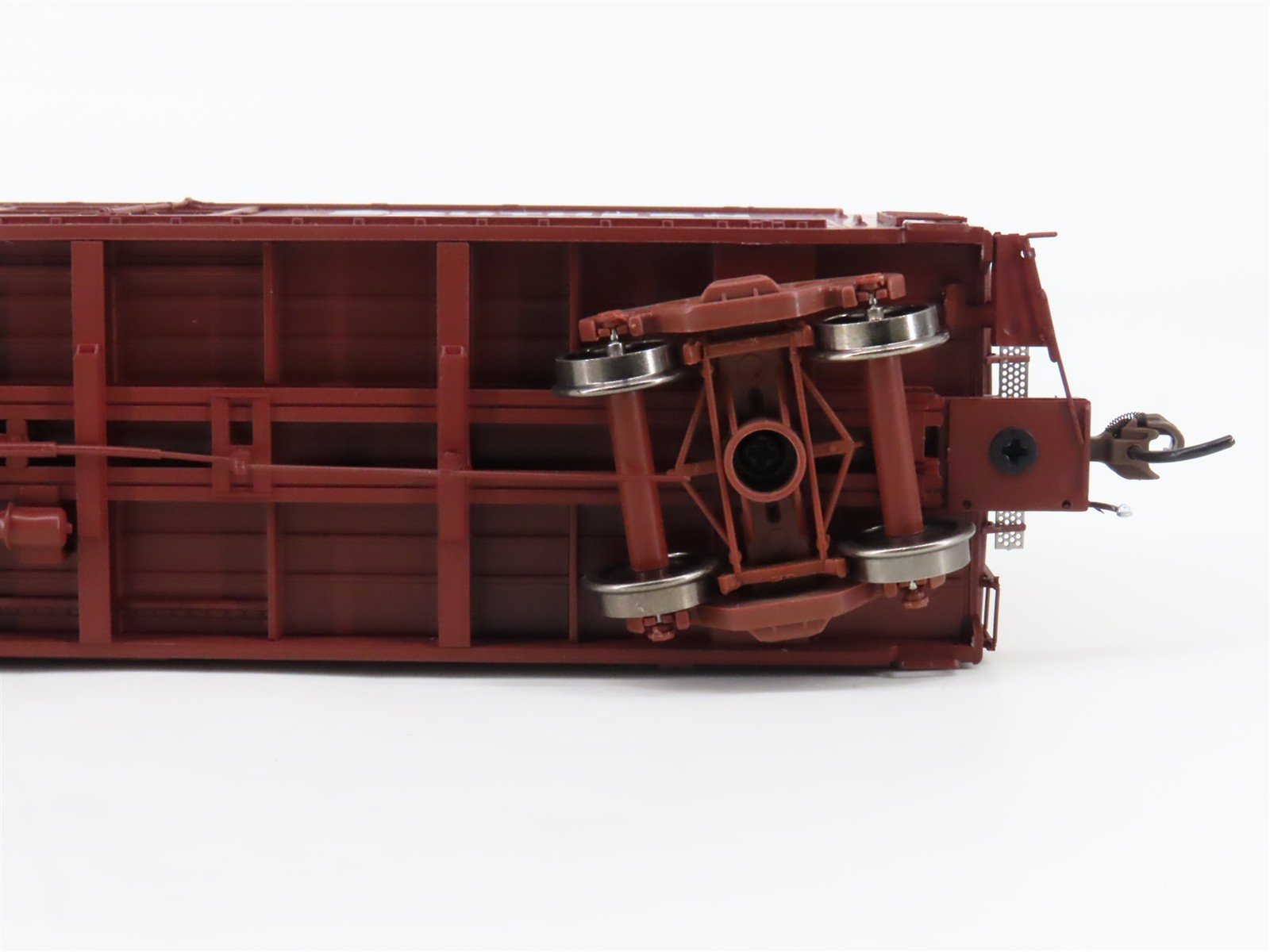 HO Athearn Genesis ATHG26829 SP Southern Pacific 50' Plug Door Box Car #694820