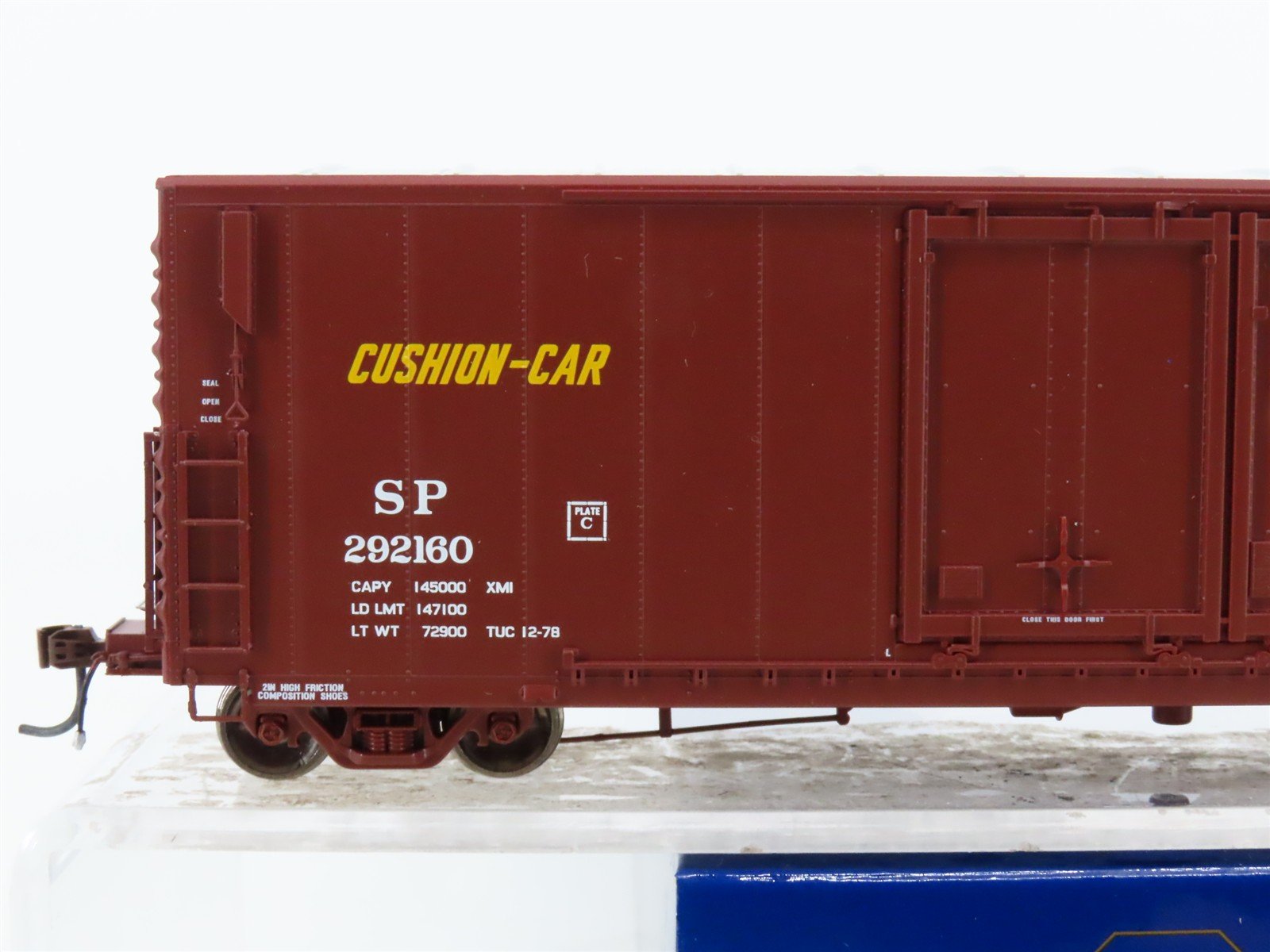 HO Scale Athearn Genesis G69060 SP Southern Pacific Railroad 50' Box Car #292160