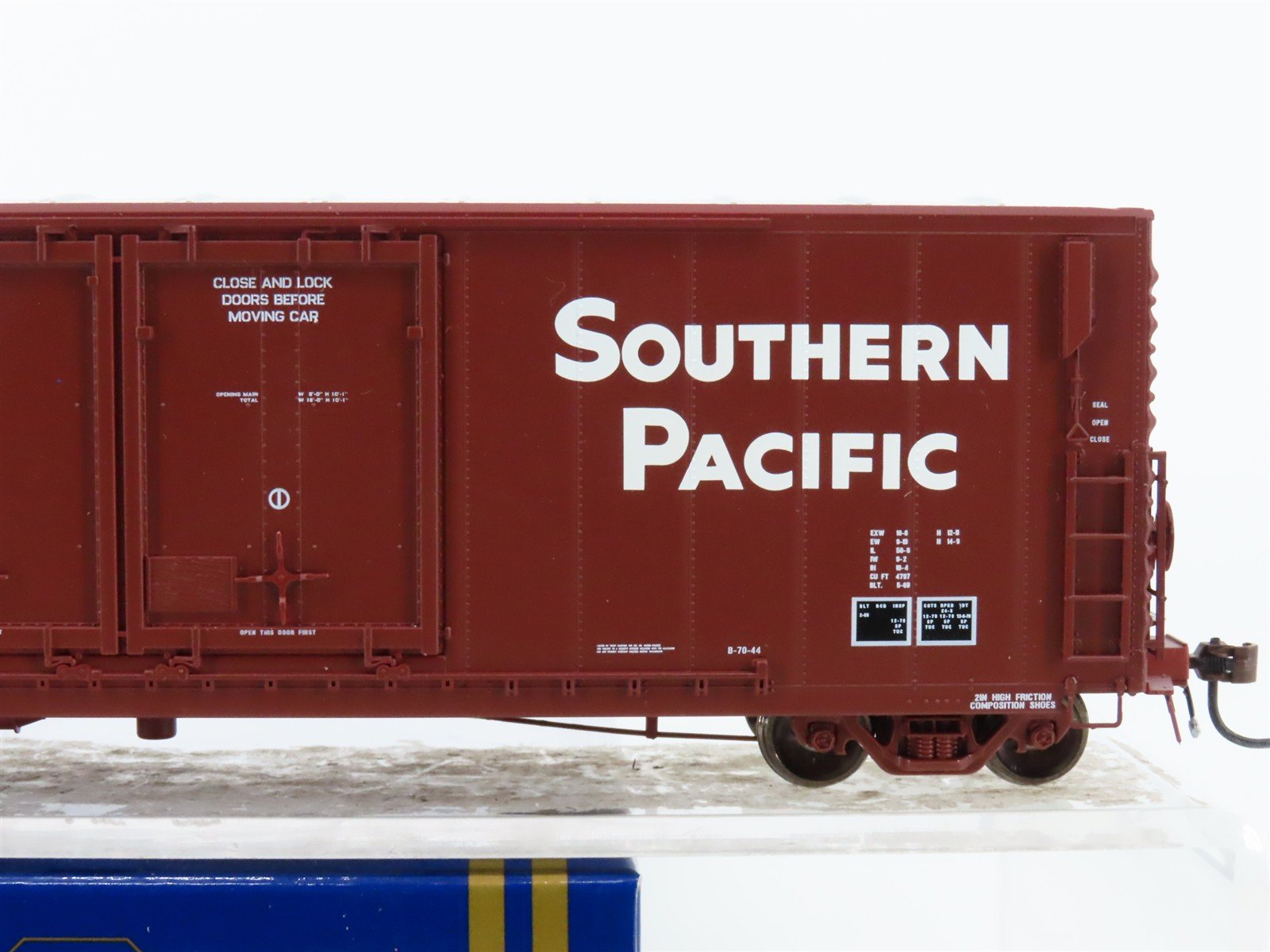 HO Scale Athearn Genesis G69060 SP Southern Pacific Railroad 50' Box Car #292160