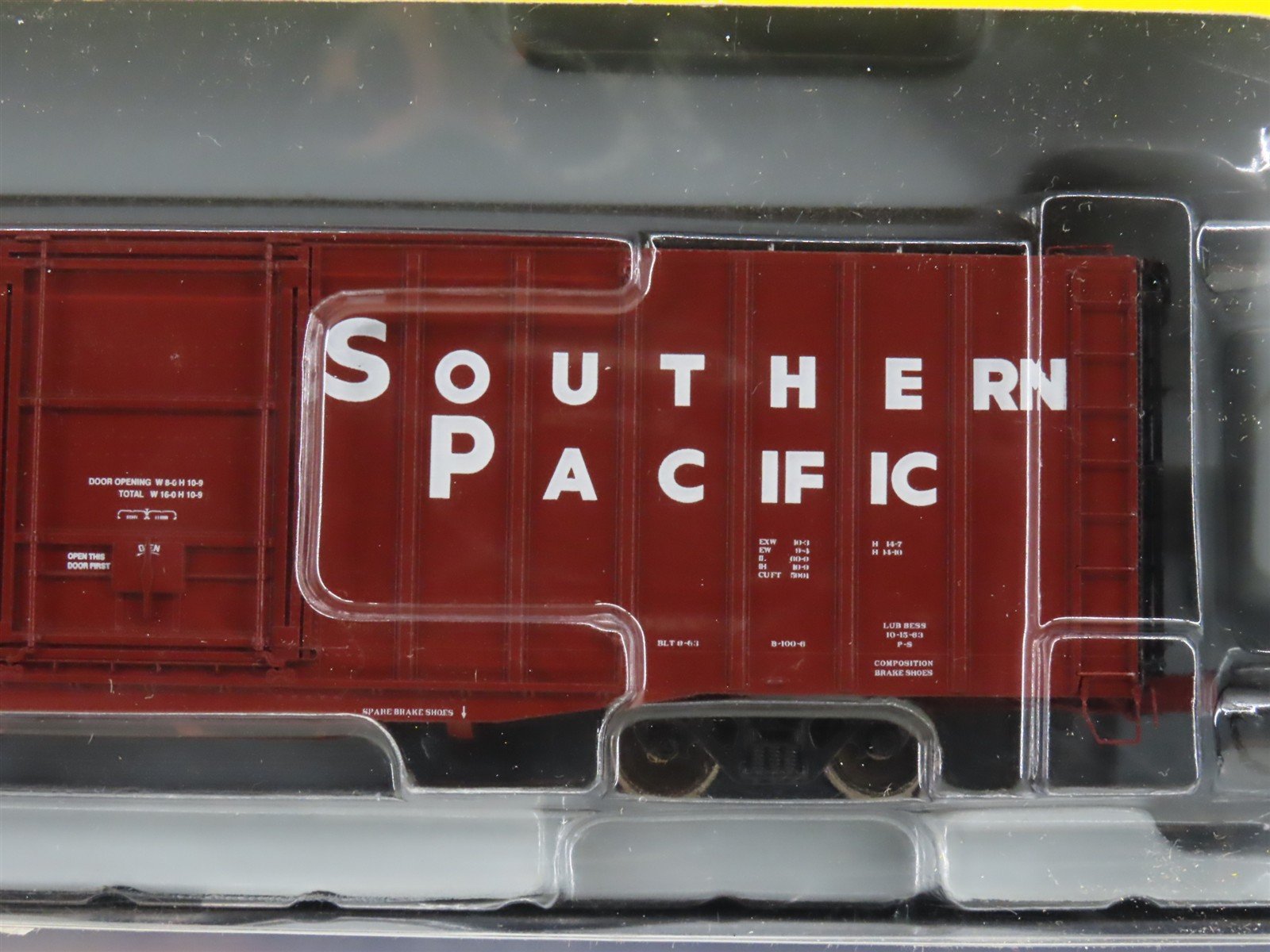 HO Scale Athearn Genesis G4510 SP Southern Pacific 60' Box Car #621112 - Sealed