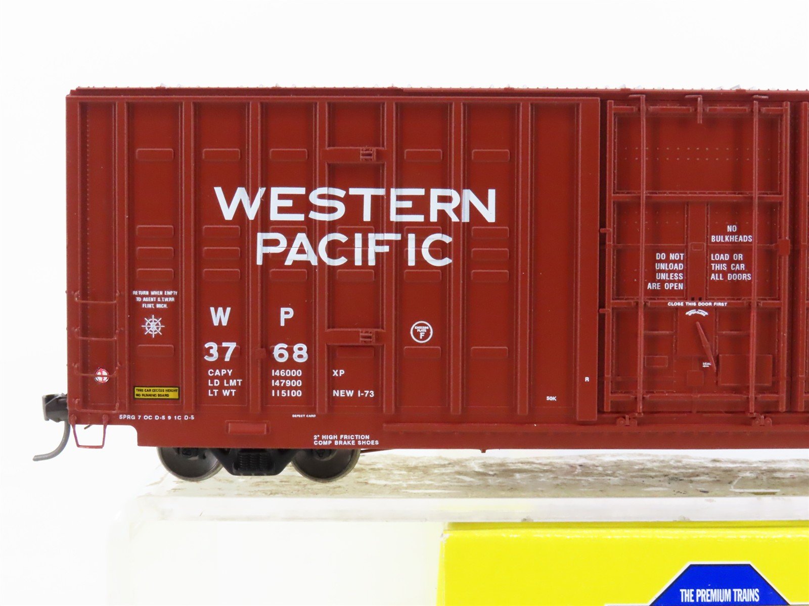 HO Scale Athearn Genesis OG4001 WP Western Pacific 60' Double Door Box Car #3768