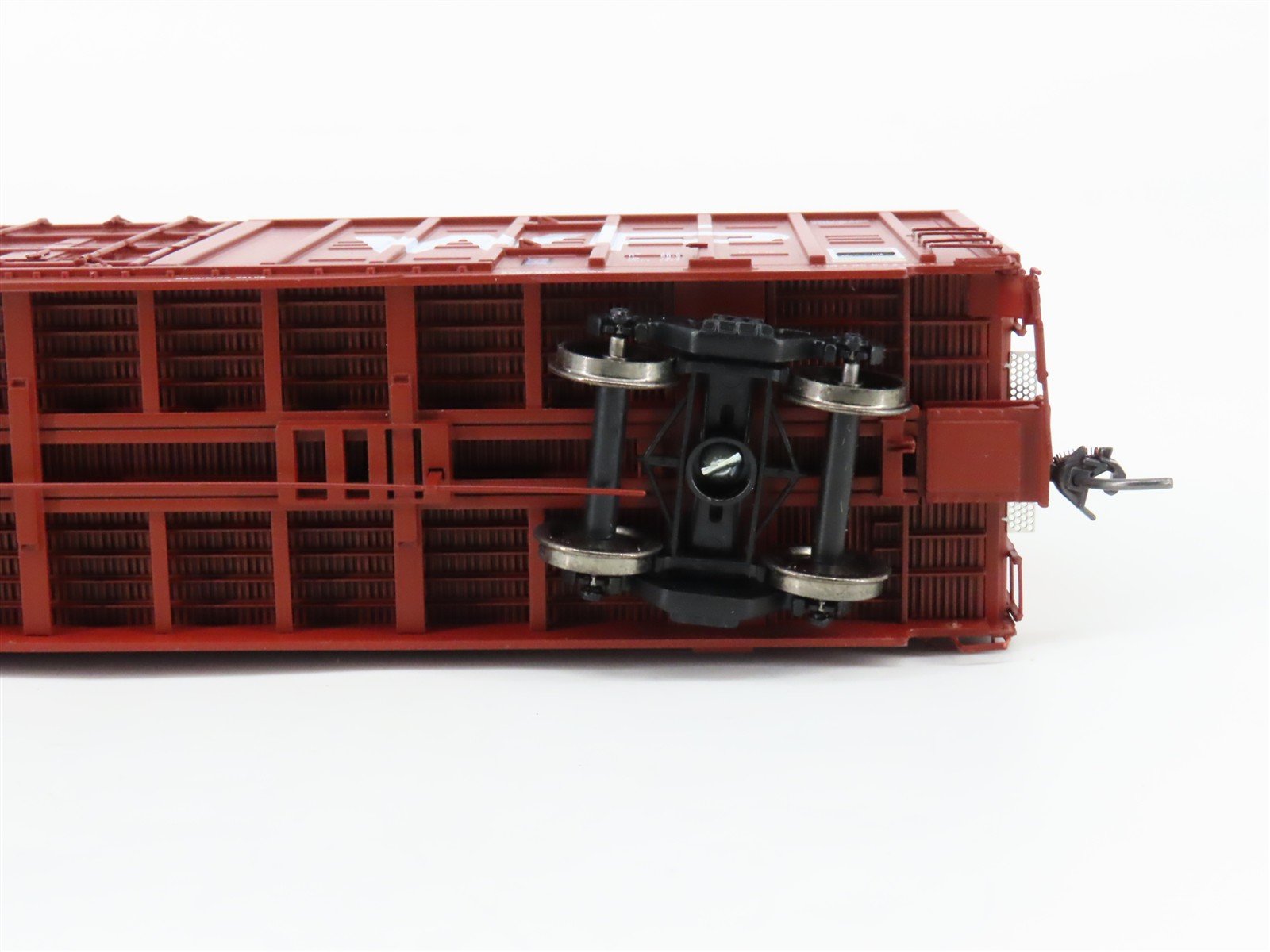 HO Scale Athearn Genesis OG4001 WP Western Pacific 60' Double Door Box Car #3768