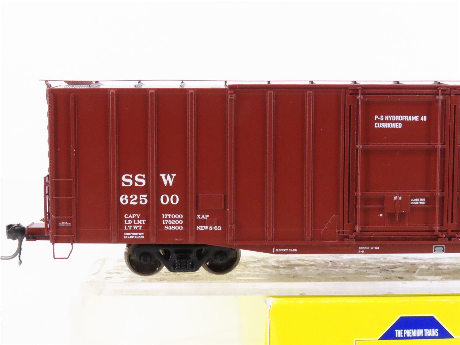 HO Scale Athearn Genesis G4512 SSW Cotton Belt 60' Auto Parts Box Car #62500