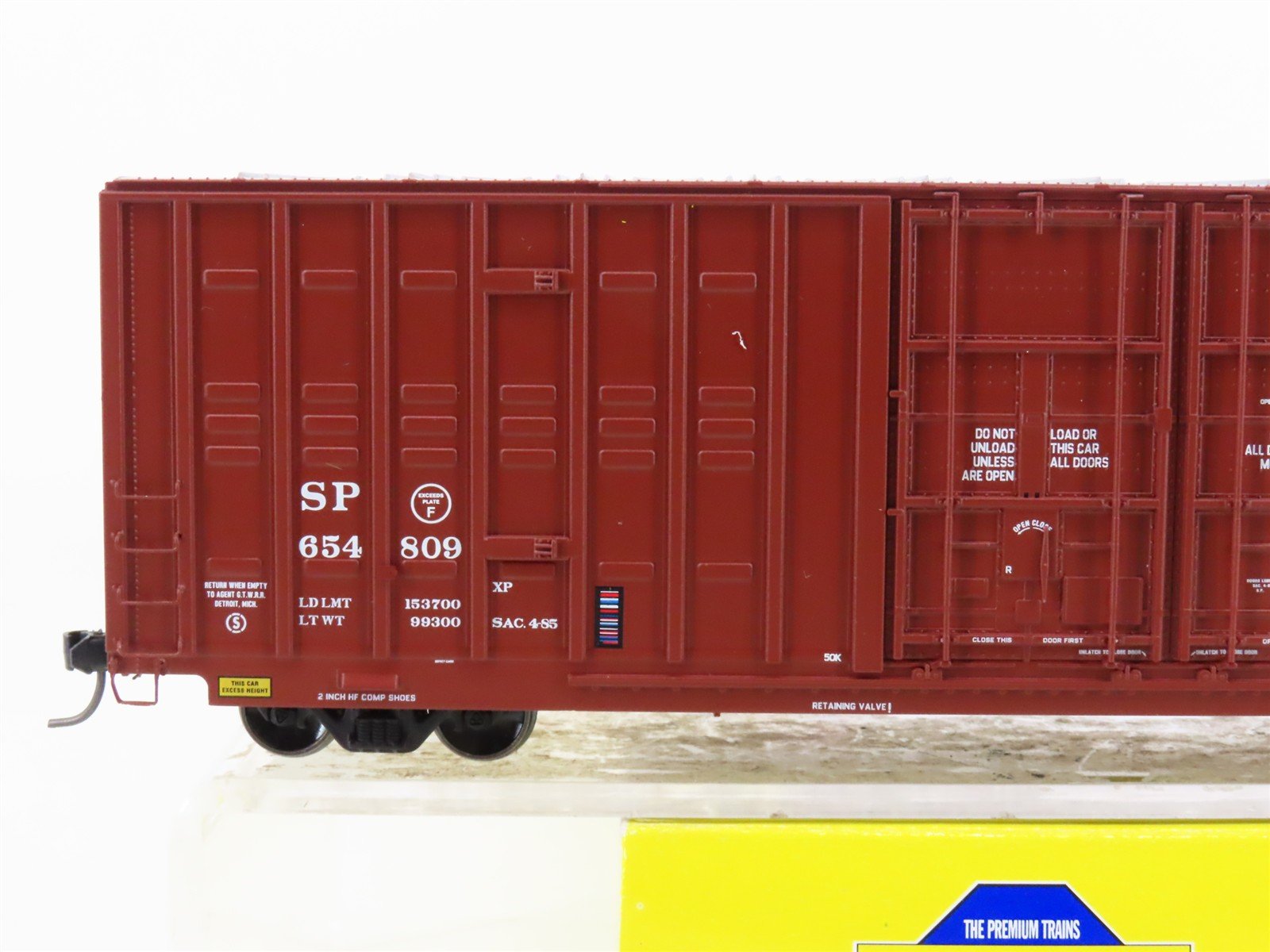 HO Athearn Genesis G4011 SP Southern Pacific 60' Double Door Box Car #654809