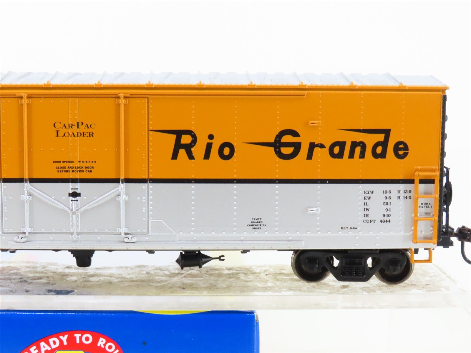 HO Scale Athearn 74806 D&RGW Rio Grande Railroad 50' Plug Door Box Car #60864