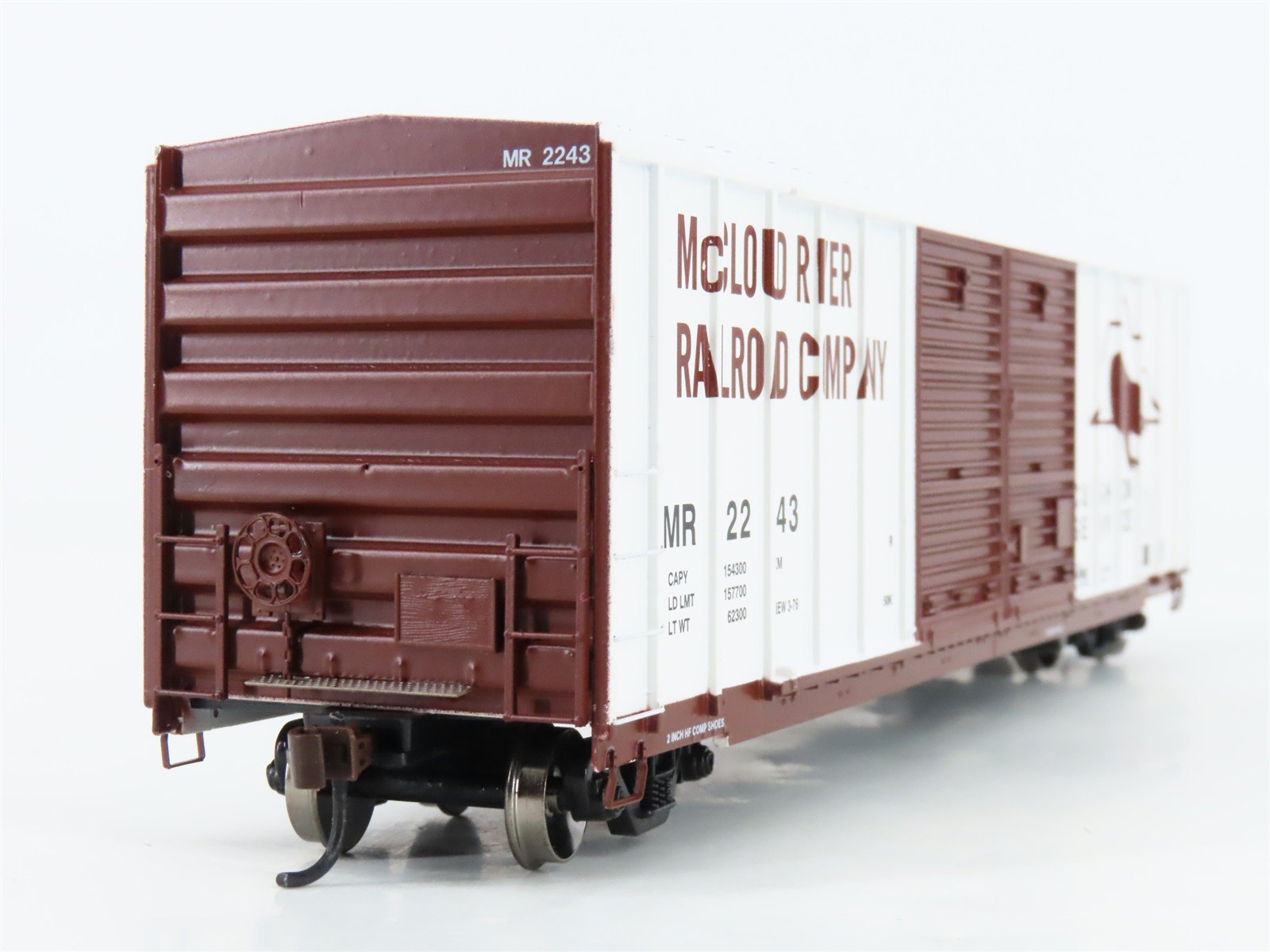 HO Scale Athearn 92857 MR McCloud River 50' Double Door Box Car #2243