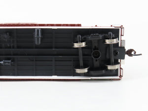HO Scale Athearn 92857 MR McCloud River 50' Double Door Box Car #2243