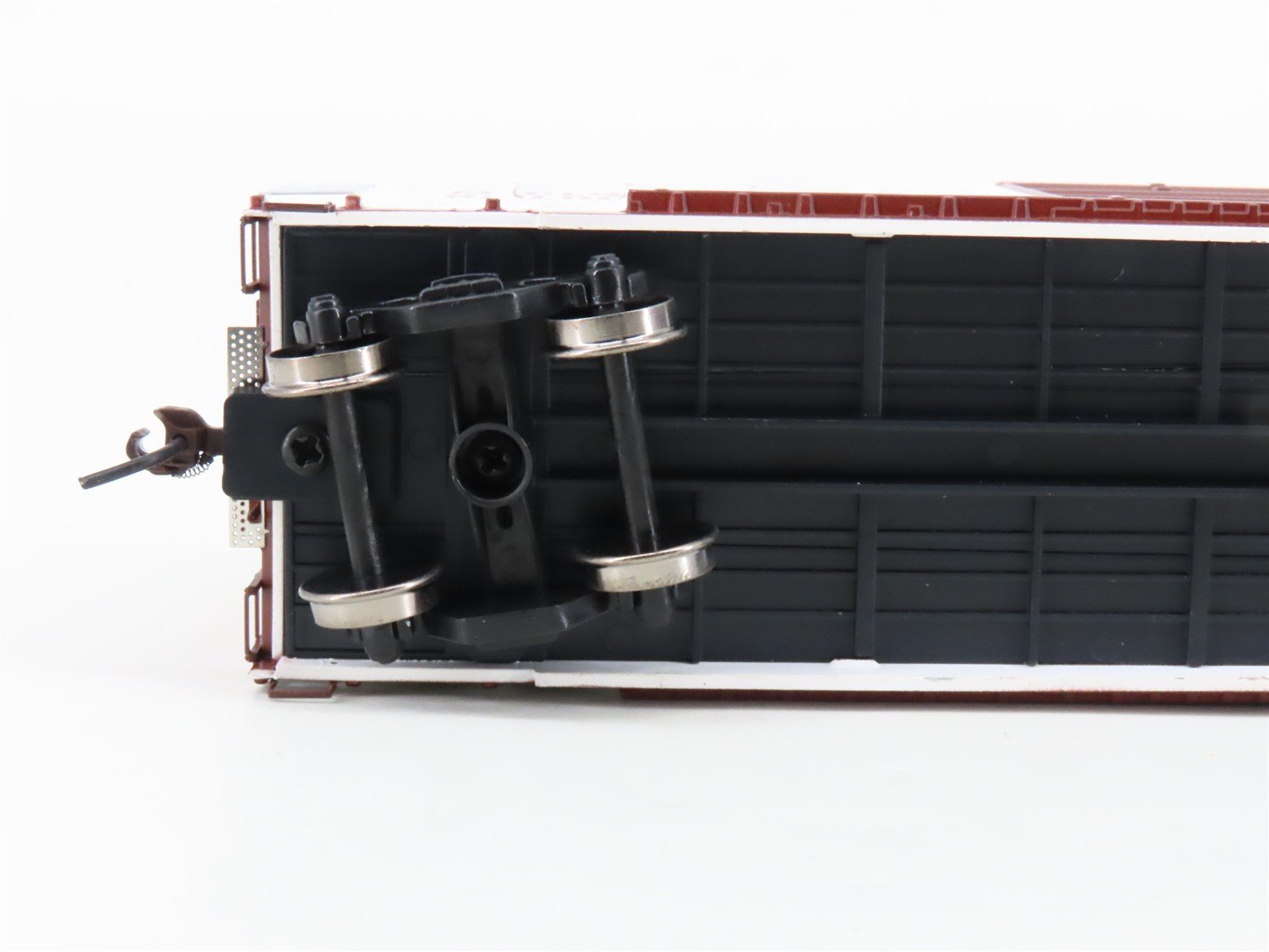 HO Scale Athearn 92856 MR McCloud River Railroad 50' Double Door Box Car #2201
