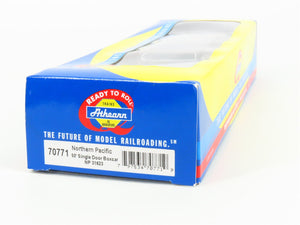 HO Scale Athearn 70771 NP Northern Pacific 50' Single Door Box Car #31623