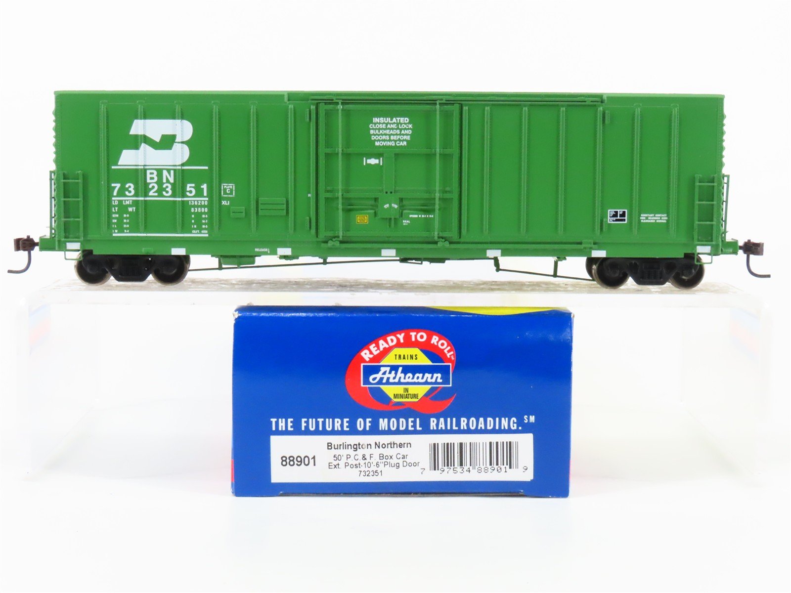 HO Scale Athearn 88901 BN Burlington Northern 50' Plug Door Box Car #732351