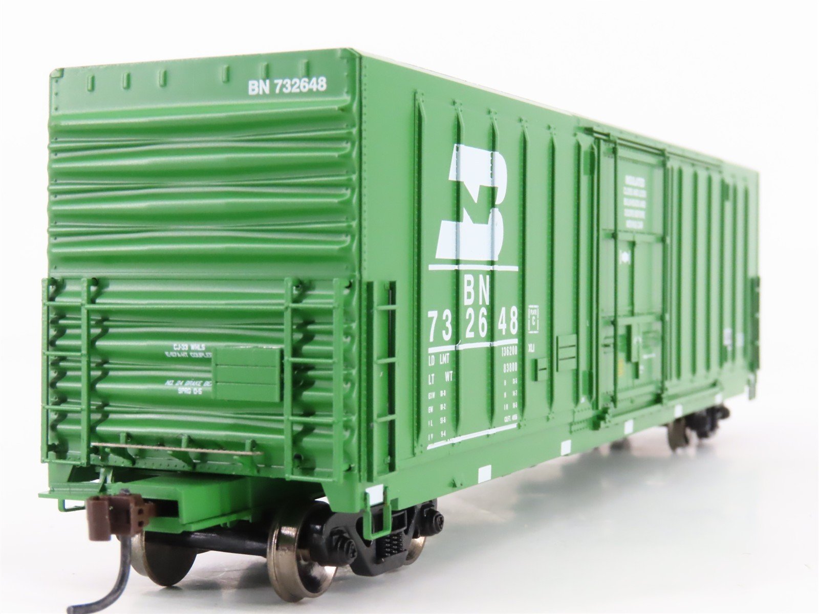 HO Scale Athearn 88902 BN Burlington Northern 50' Plug Door Box Car #732648