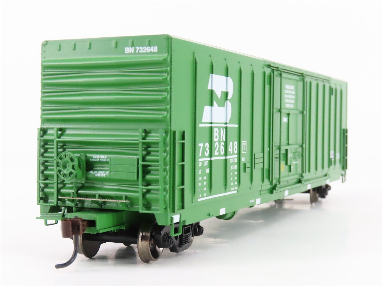 HO Scale Athearn 88902 BN Burlington Northern 50' Plug Door Box Car #732648