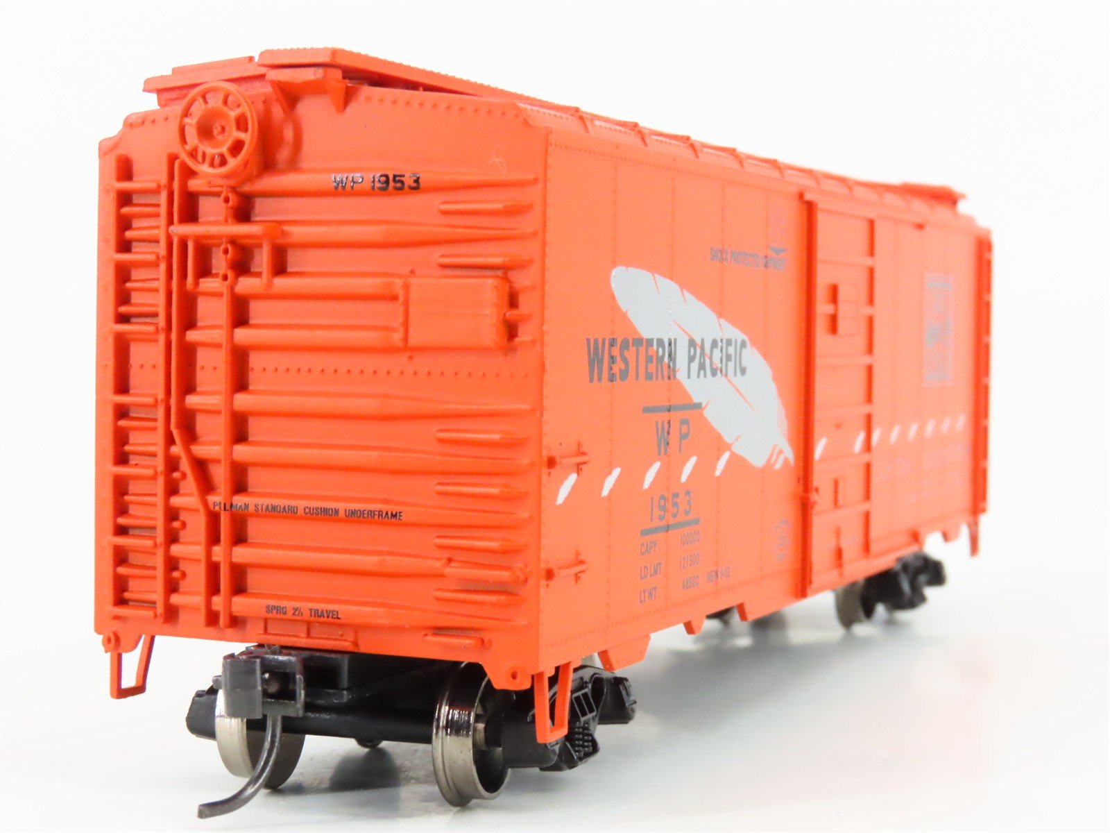 HO Scale Athearn 70321 WP Western Pacific Feather 40' Single Door Box Car #1953