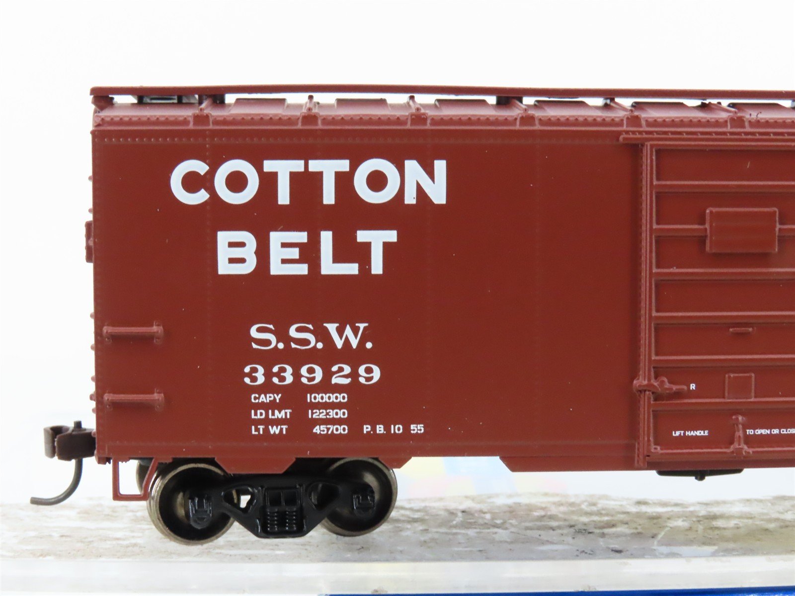 HO Scale Athearn 70333 SSW Cotton Belt Route 40' Single Door Box Car #33929