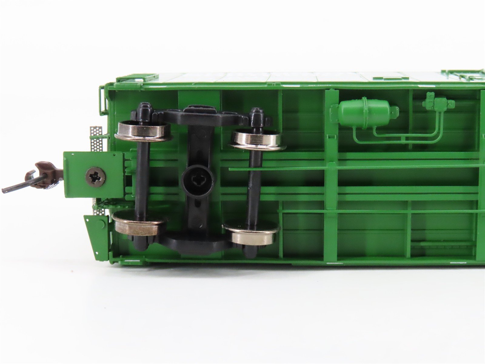 HO Scale Athearn 88954 BN Burlington Northern 50' Plug Door Box Car #749377