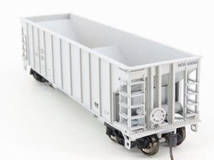 HO Scale Walthers 932-34205 MOW Maintenance of Way 2-Bay Ballast Hoppers 3-Pack
