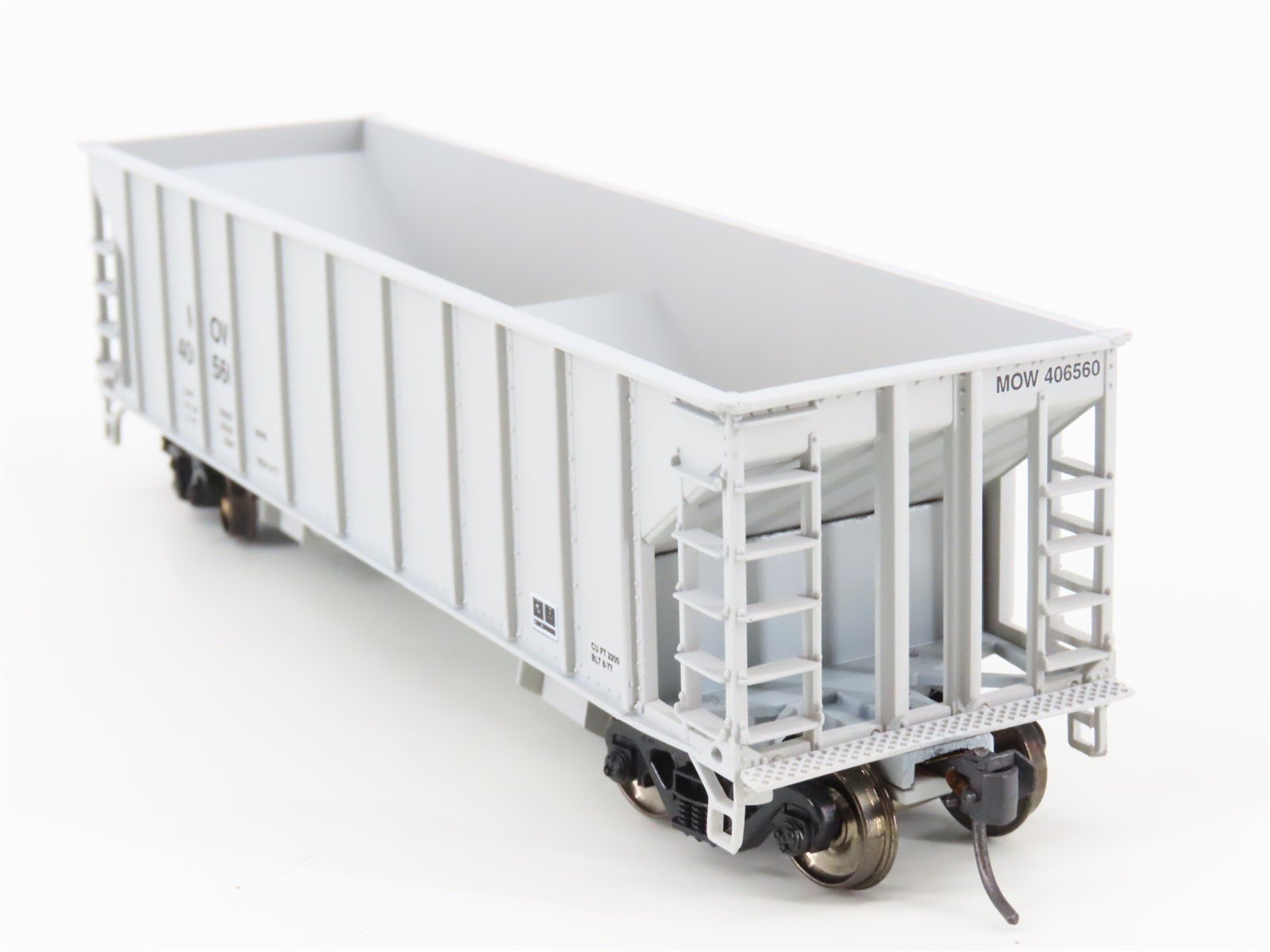 HO Scale Walthers 932-34205 MOW Maintenance of Way 2-Bay Ballast Hoppers 3-Pack