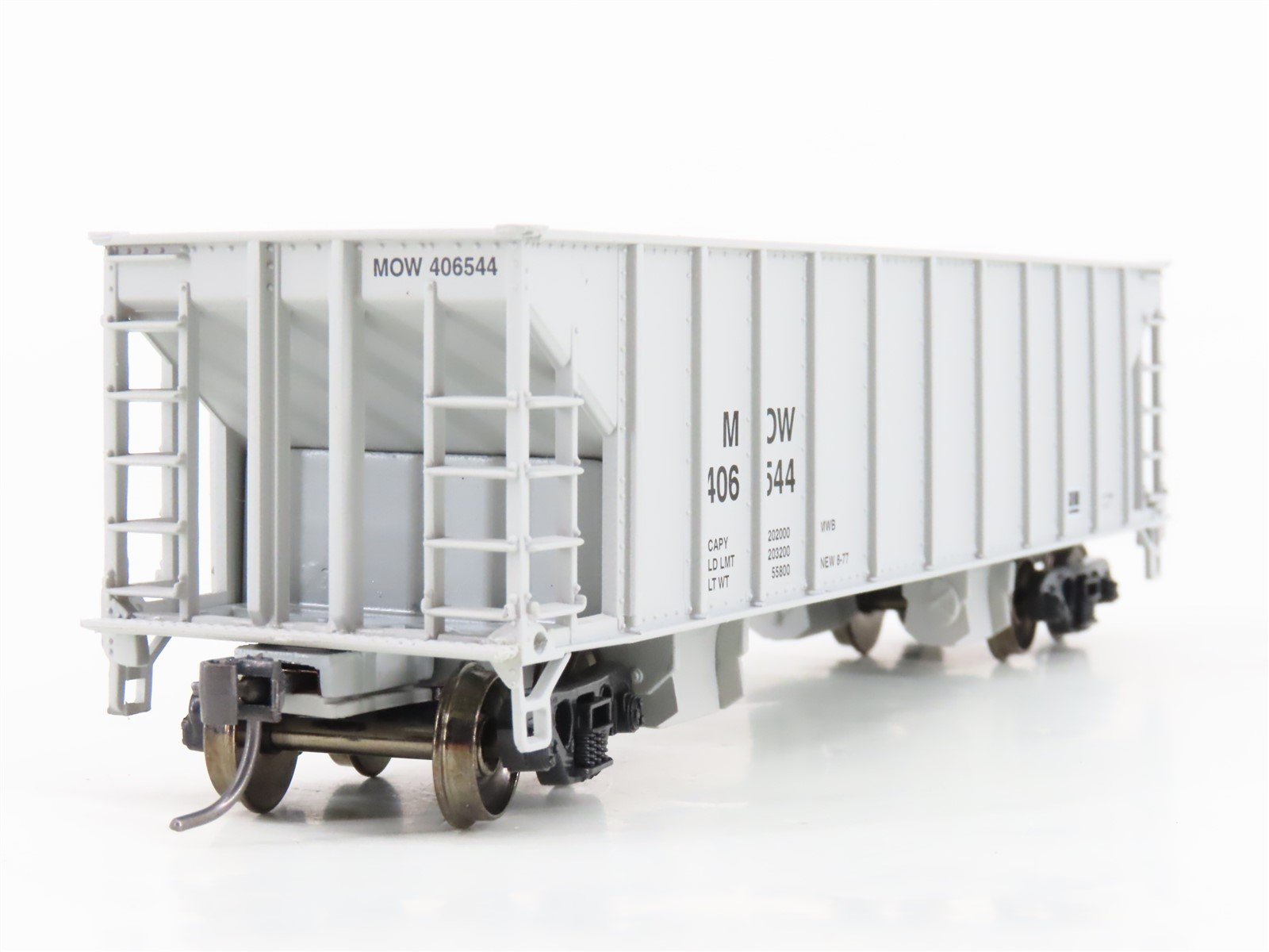 HO Scale Walthers 932-34205 MOW Maintenance of Way 2-Bay Ballast Hoppers 3-Pack