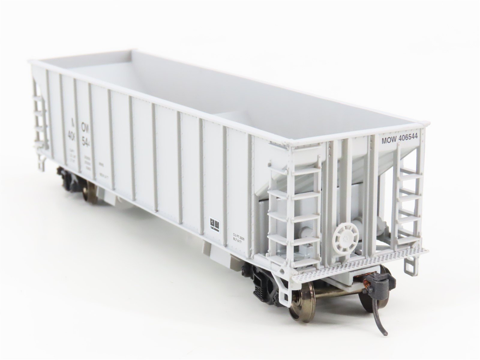 HO Scale Walthers 932-34205 MOW Maintenance of Way 2-Bay Ballast Hoppers 3-Pack