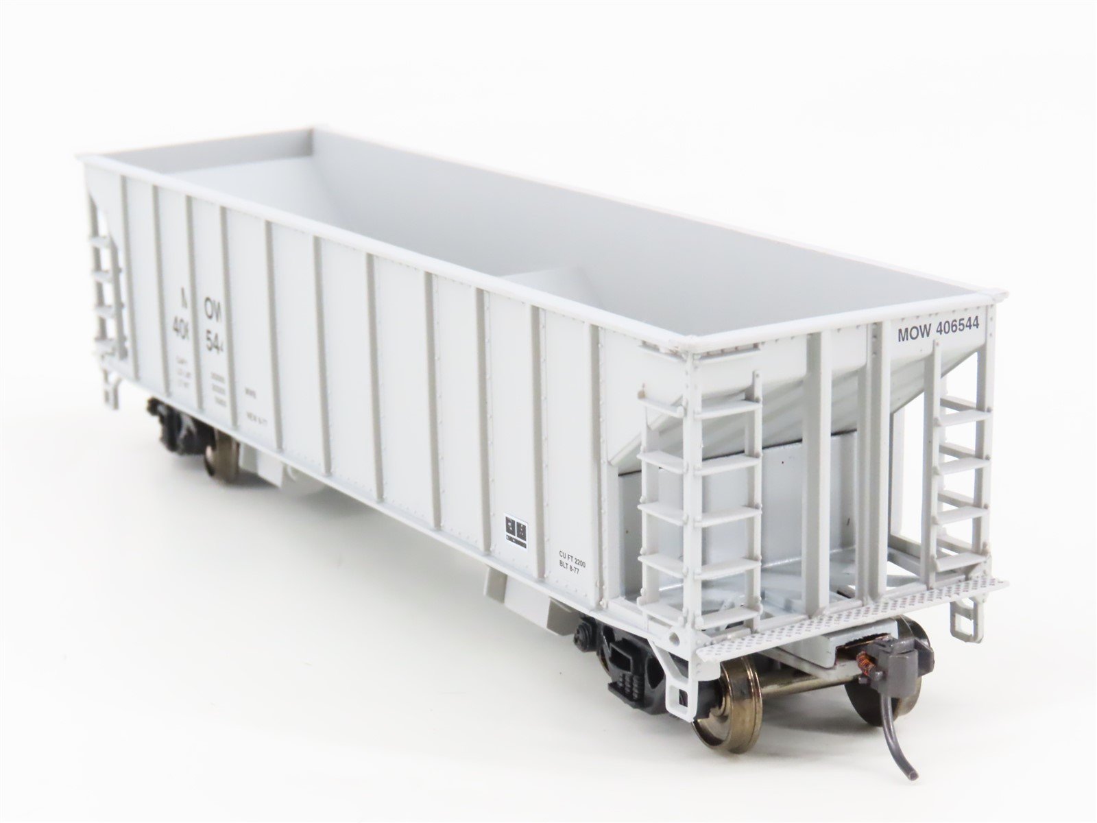 HO Scale Walthers 932-34205 MOW Maintenance of Way 2-Bay Ballast Hoppers 3-Pack