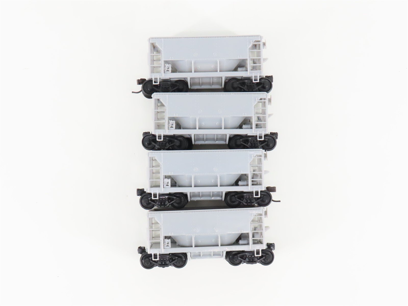 HO Scale Walthers 932-4400 Undecorated Ore Cars 4-Pack
