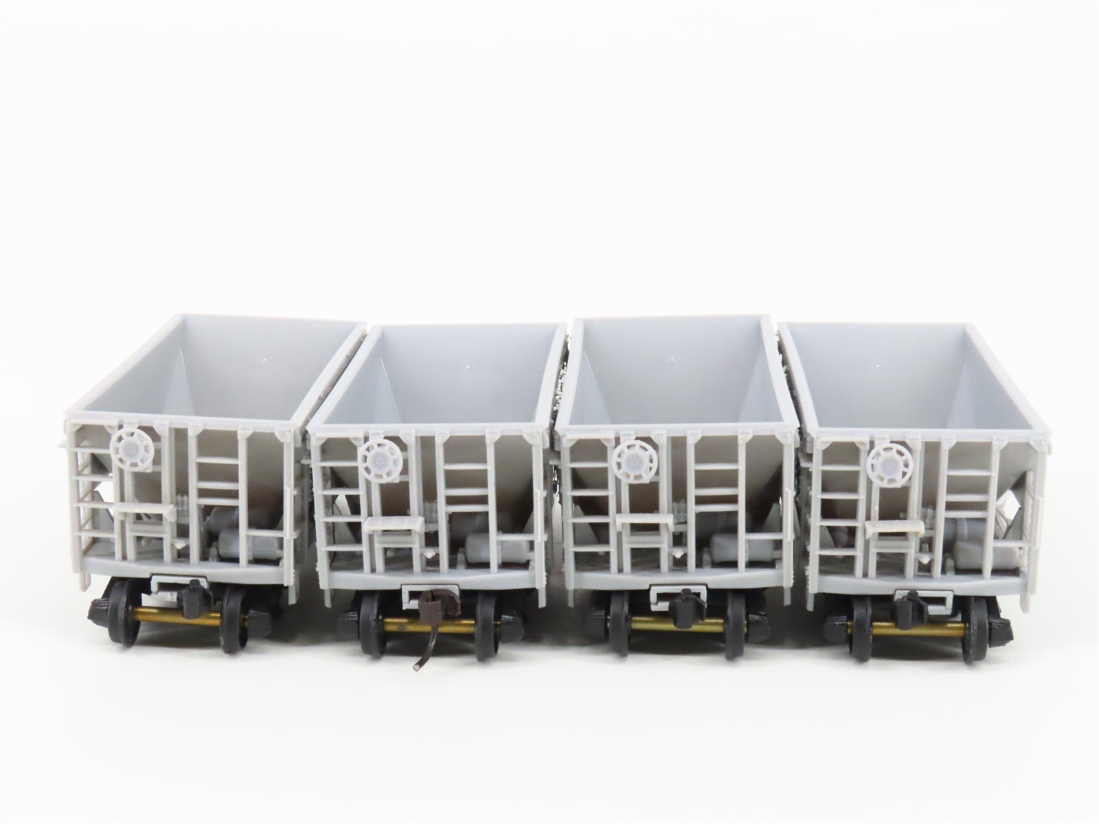 HO Scale Walthers 932-4400 Undecorated Ore Cars 4-Pack