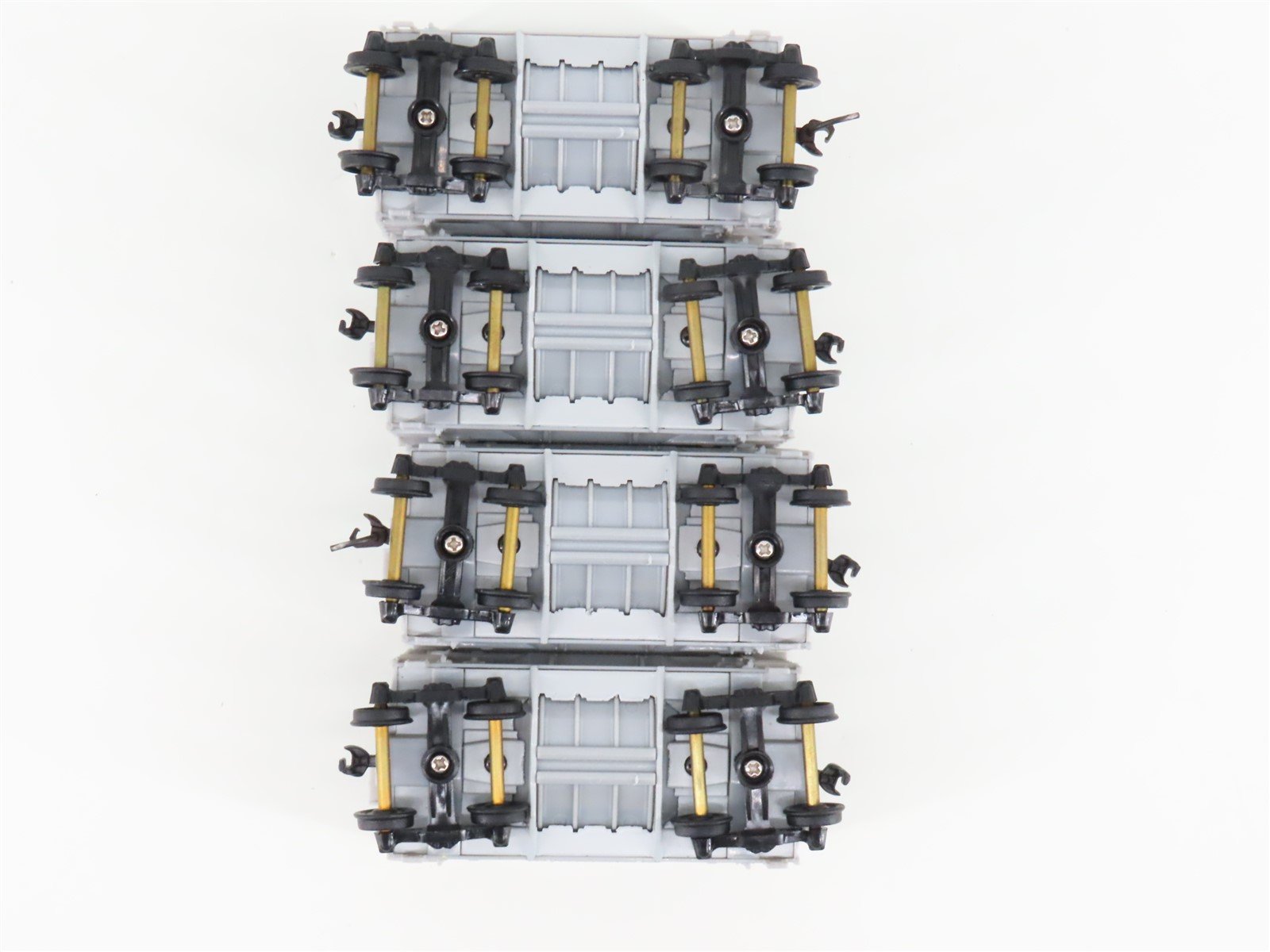 HO Scale Walthers 932-4400 Undecorated Ore Cars 4-Pack