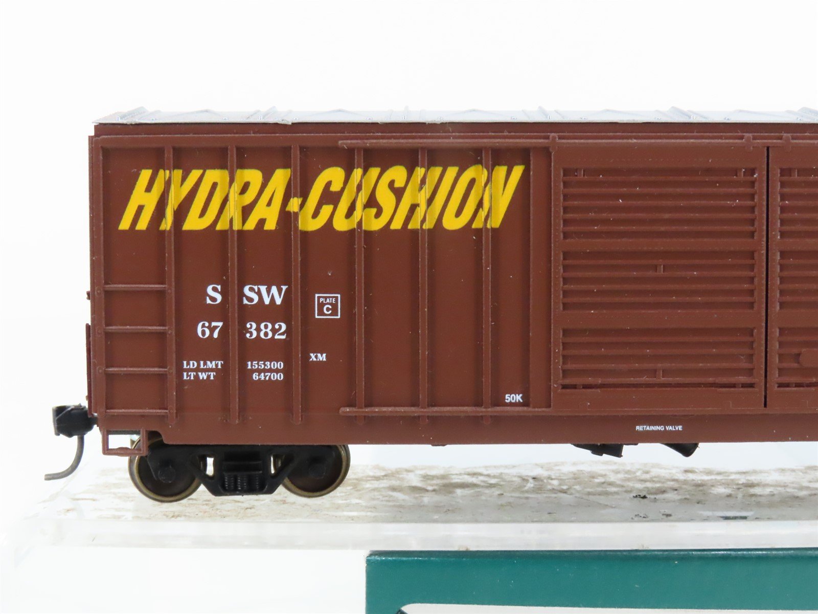 HO Scale LBF 2303 SSW Cotton Belt 50' FMC Welded Side Box Car #67382