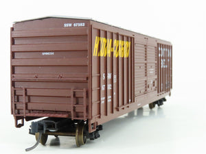 HO Scale LBF 2303 SSW Cotton Belt 50' FMC Welded Side Box Car #67382