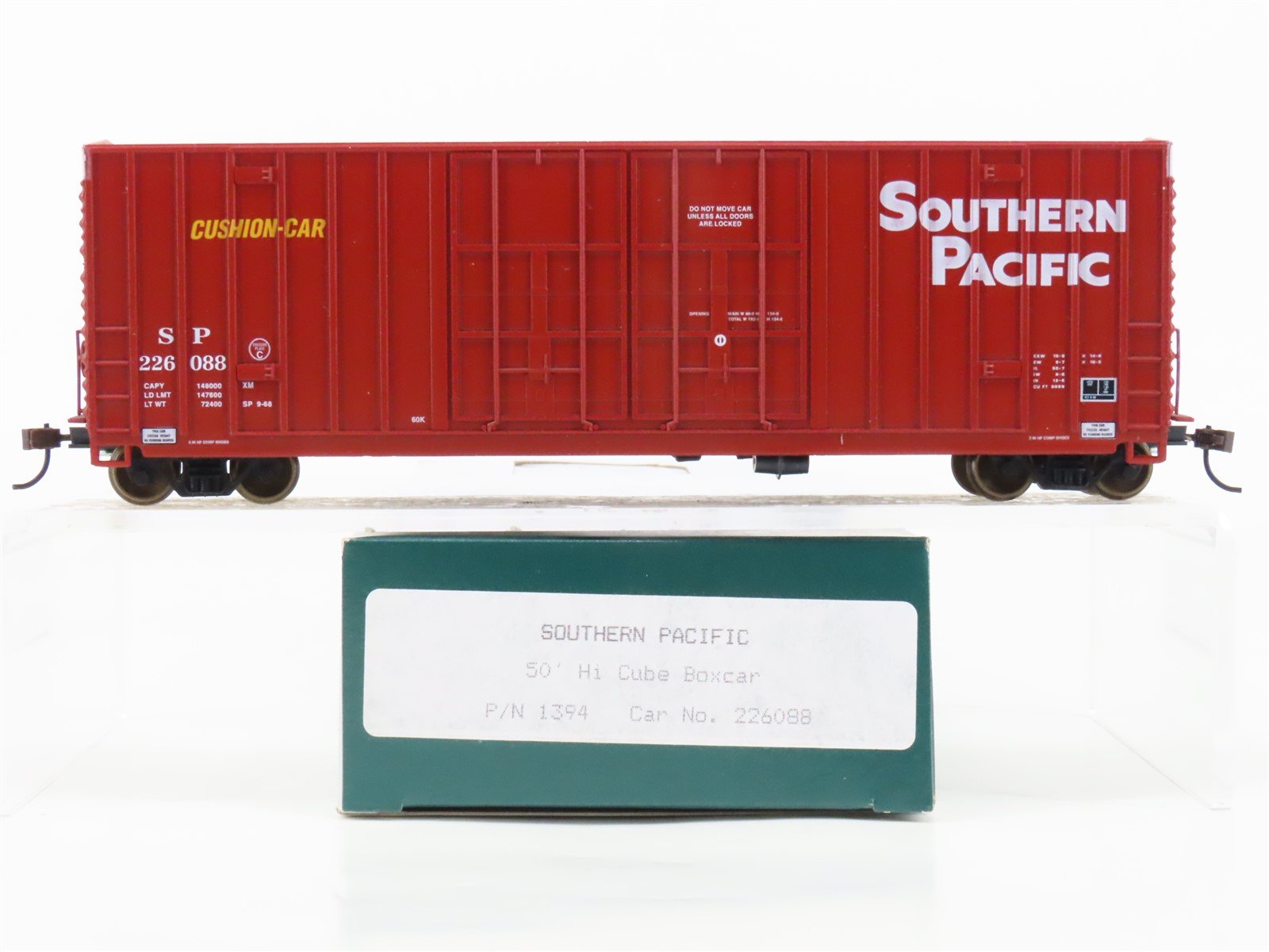HO LBF 1394 SP Southern Pacific 50' Double Plug Door Hi-Cube Box Car #226088