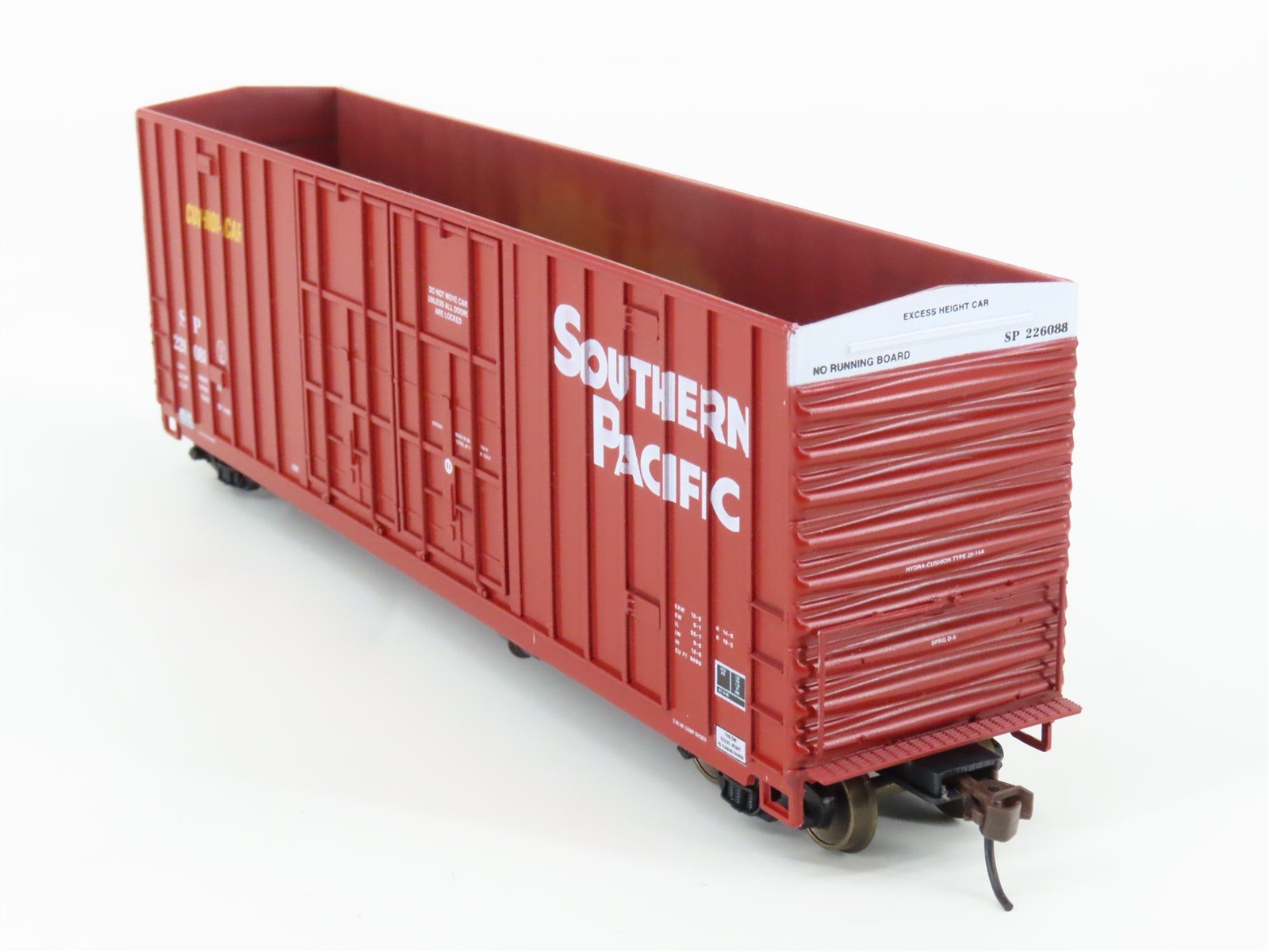 HO LBF 1394 SP Southern Pacific 50' Double Plug Door Hi-Cube Box Car #226088